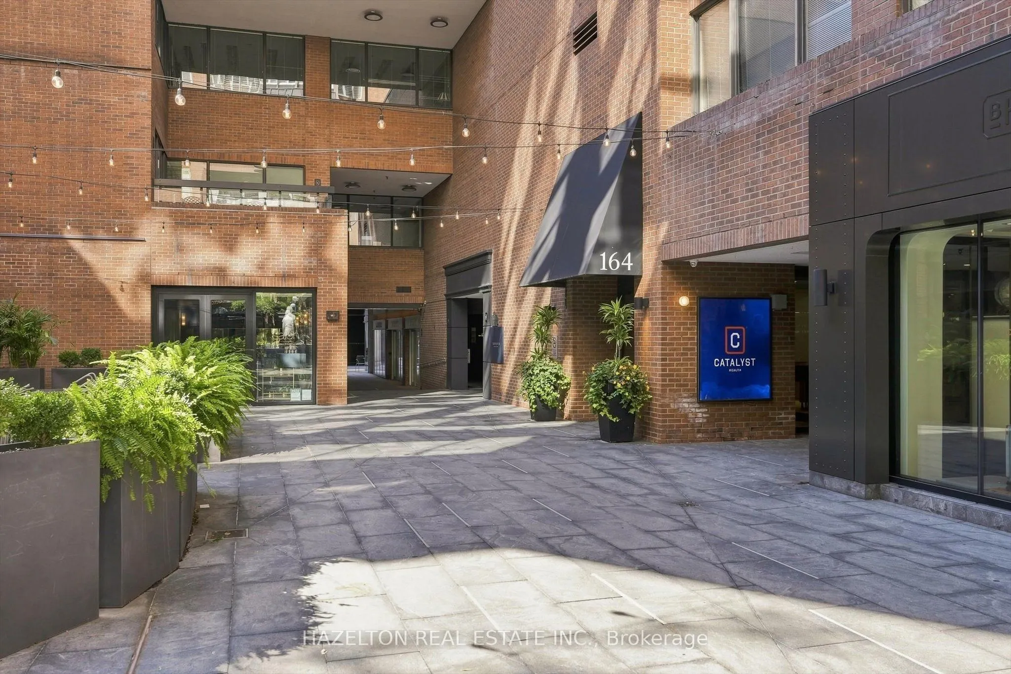 164 Cumberland Street #608