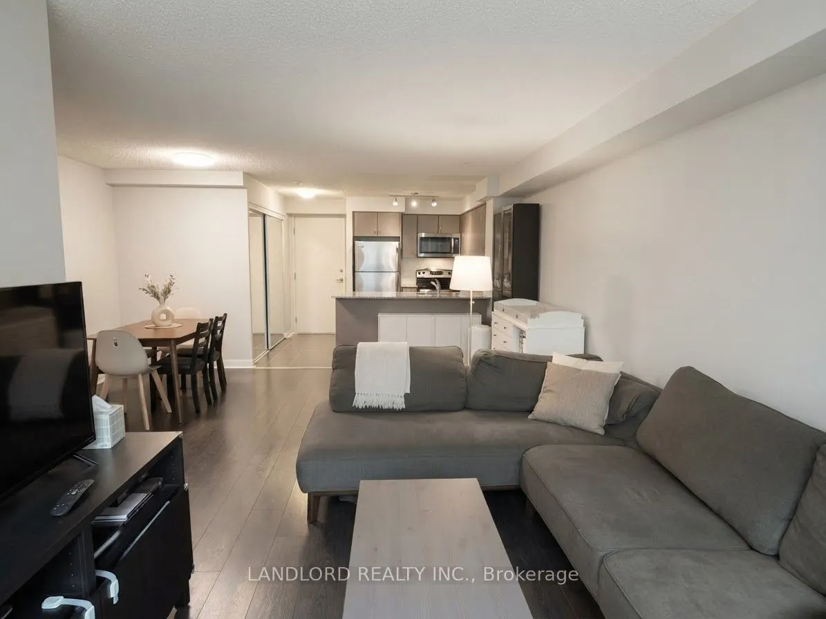525 Wilson Avenue #304
