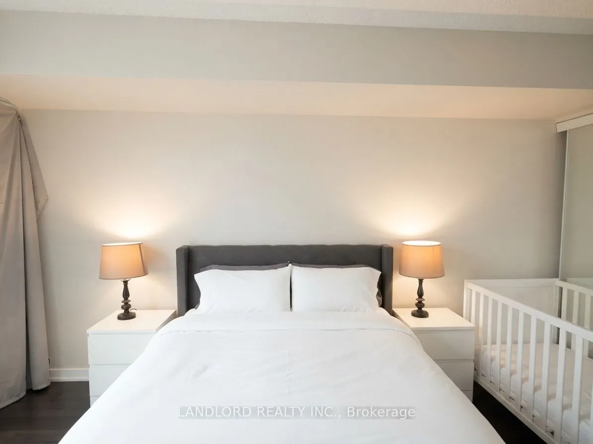 525 Wilson Avenue #304
