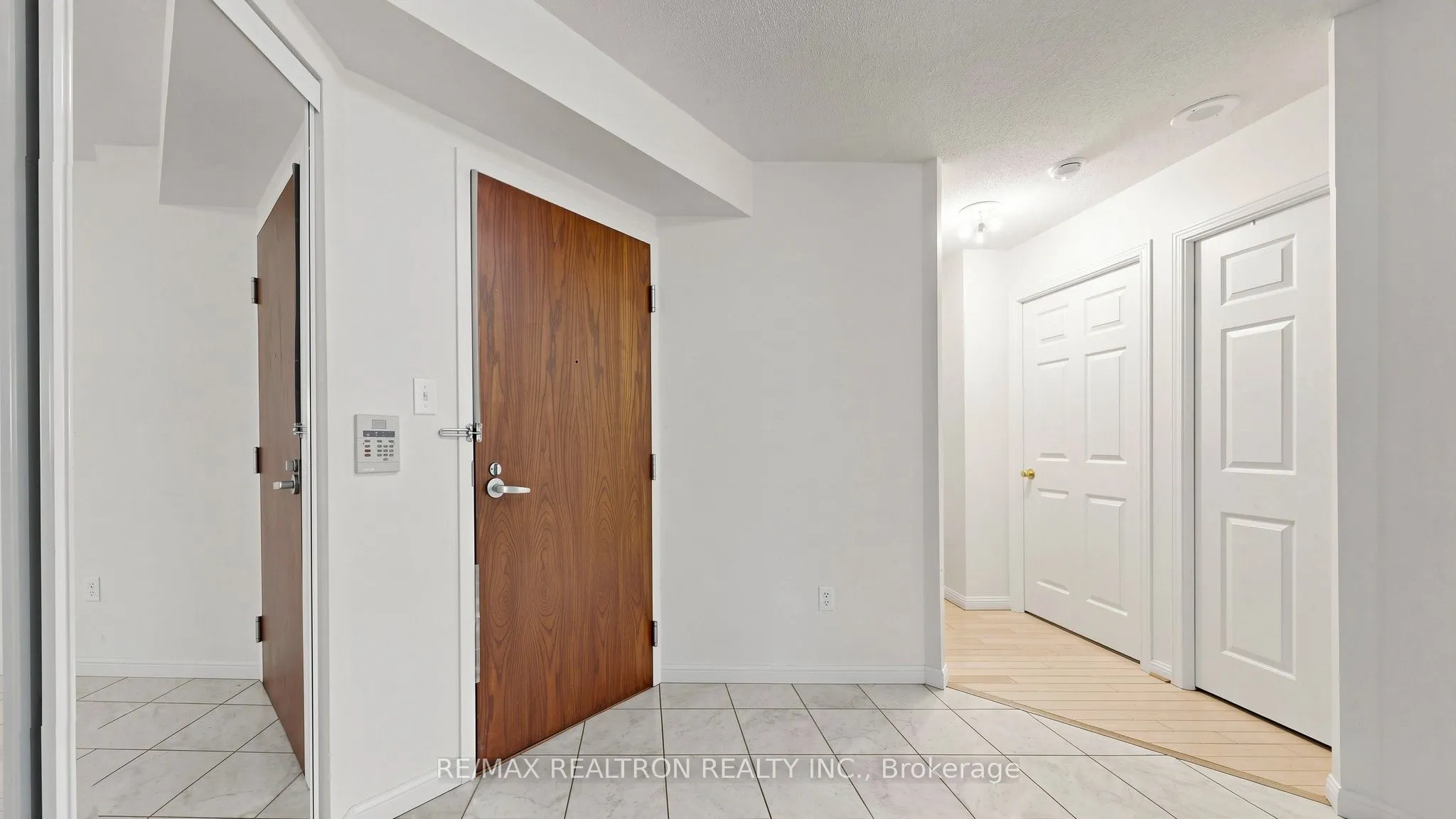 23 Lorraine Drive #502