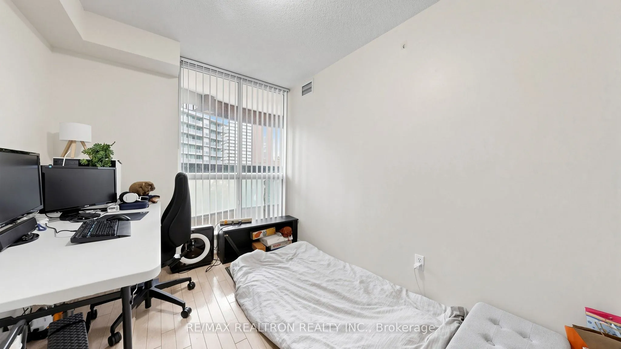 23 Lorraine Drive #502