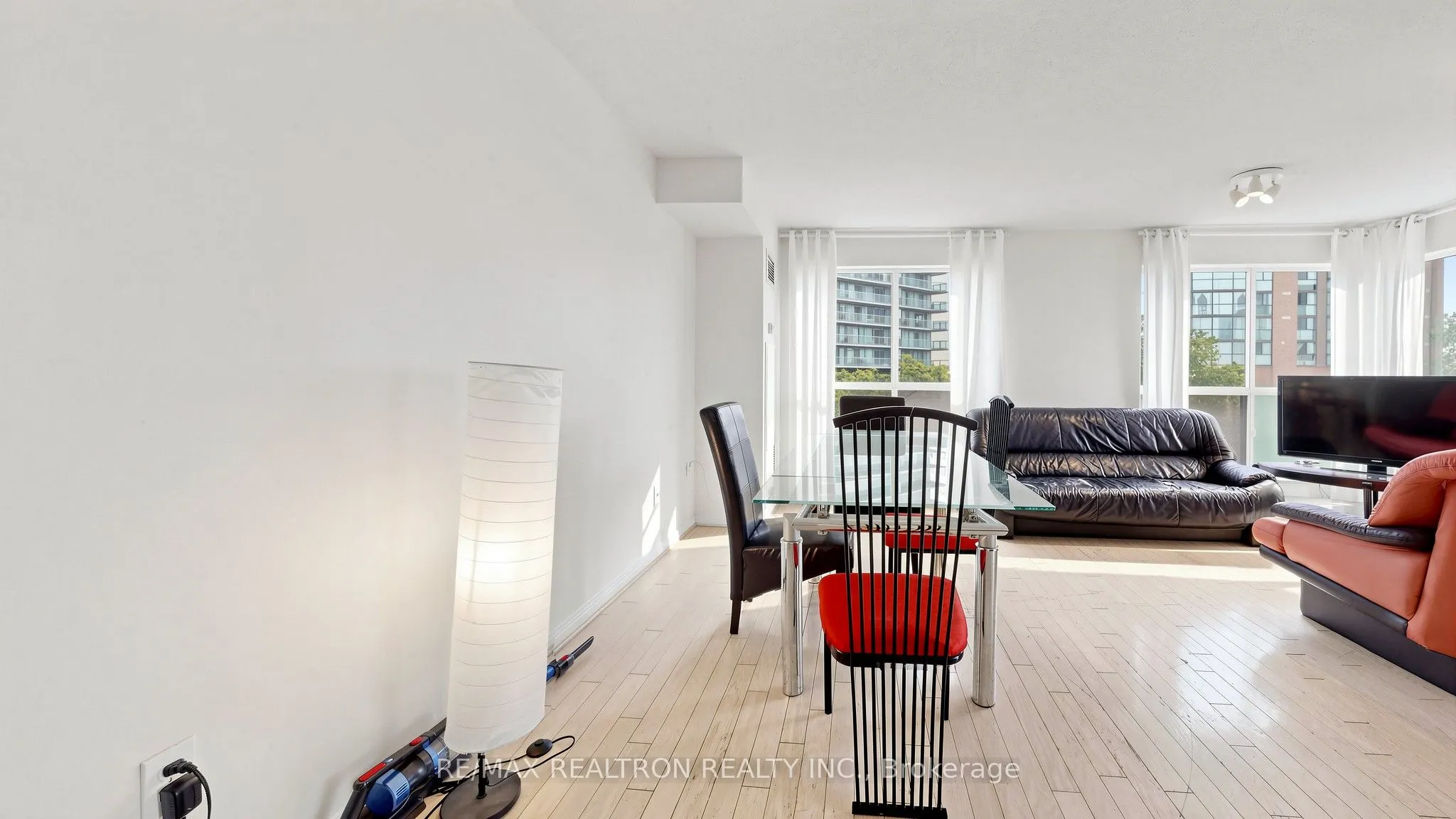 23 Lorraine Drive #502