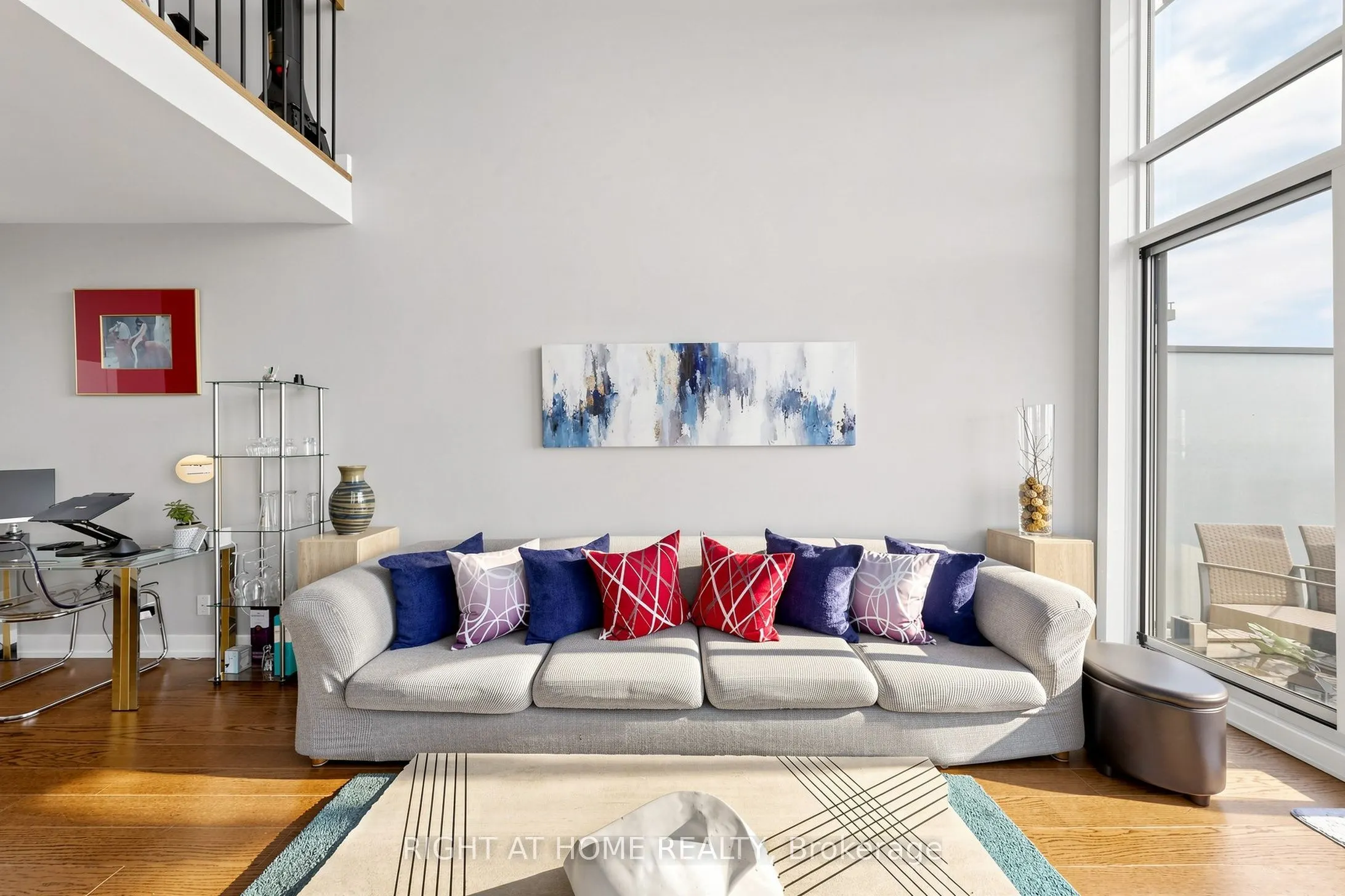 5 Hanna Avenue #510