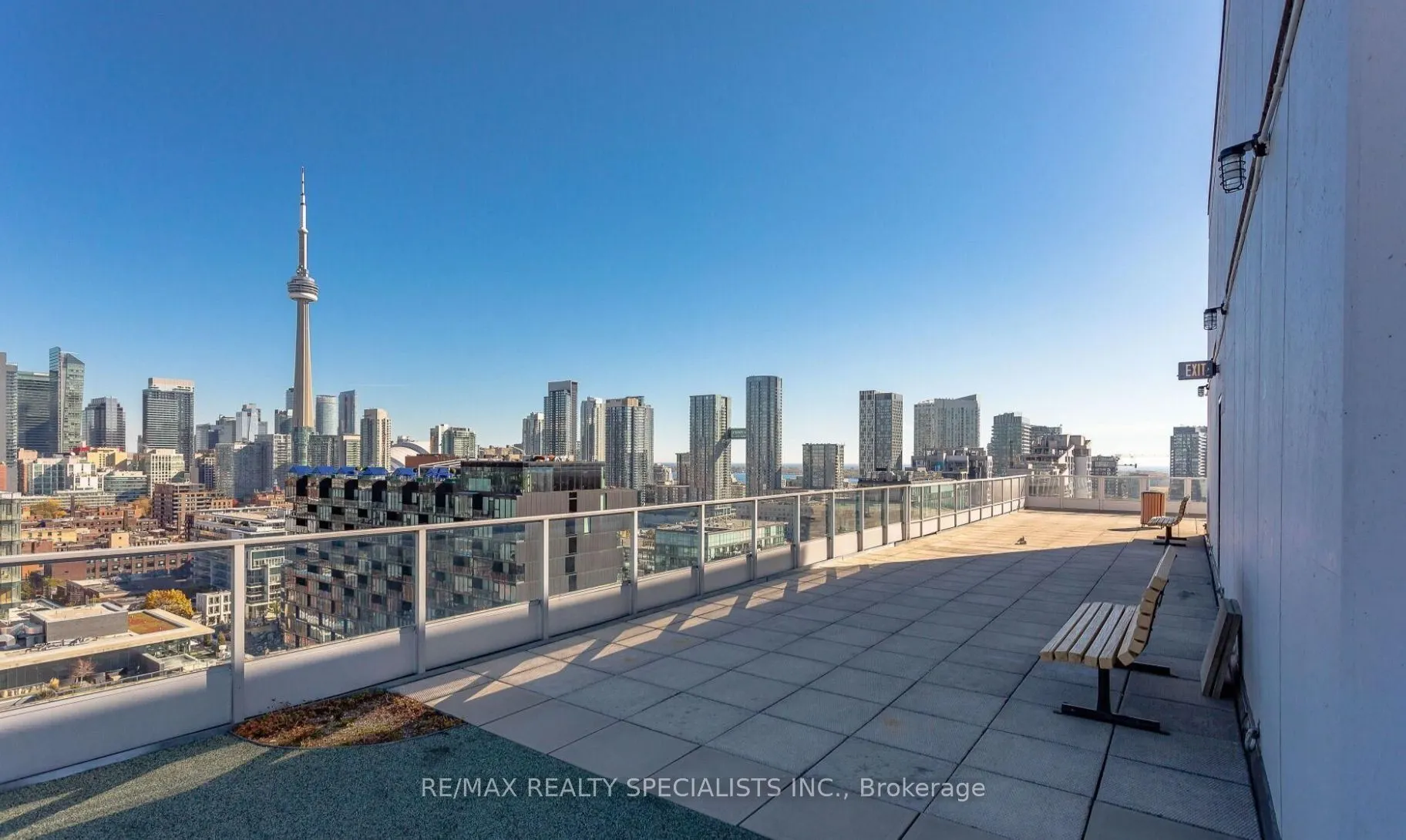 700 King Street W #519