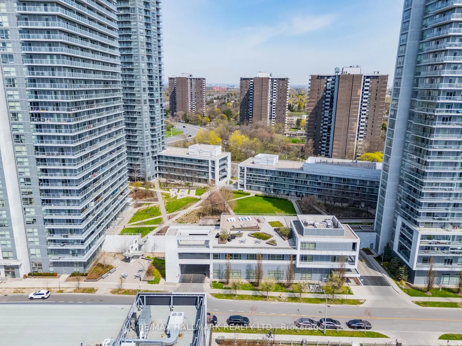 2015 Sheppard Avenue E #407