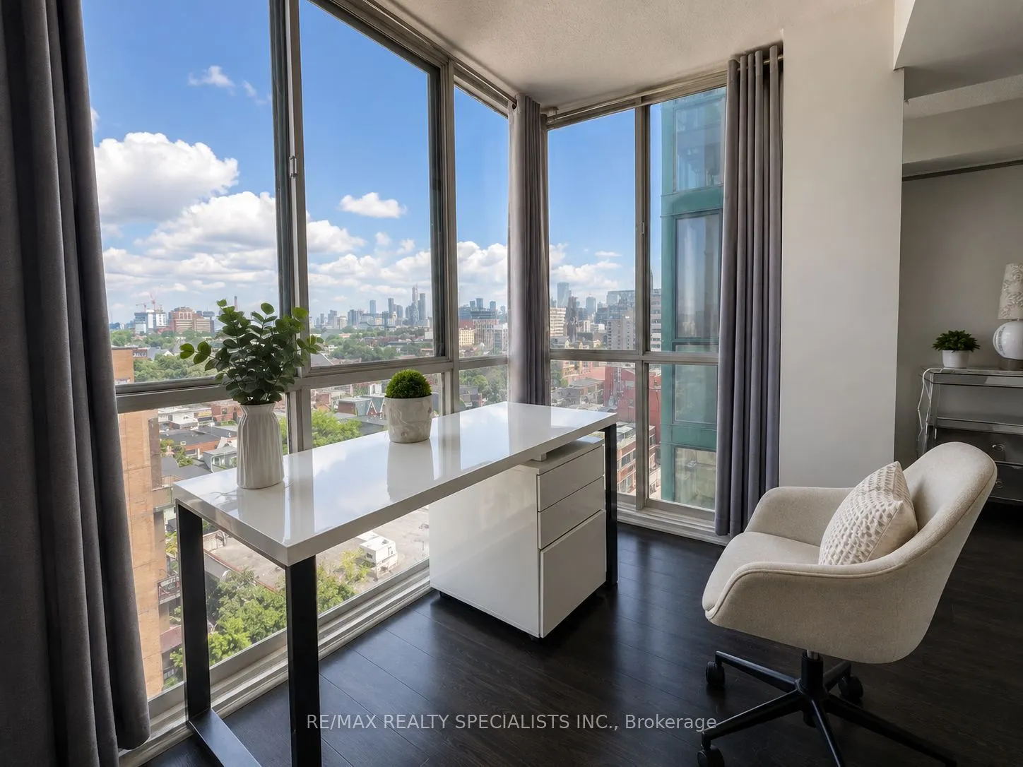801 King Street W #1120