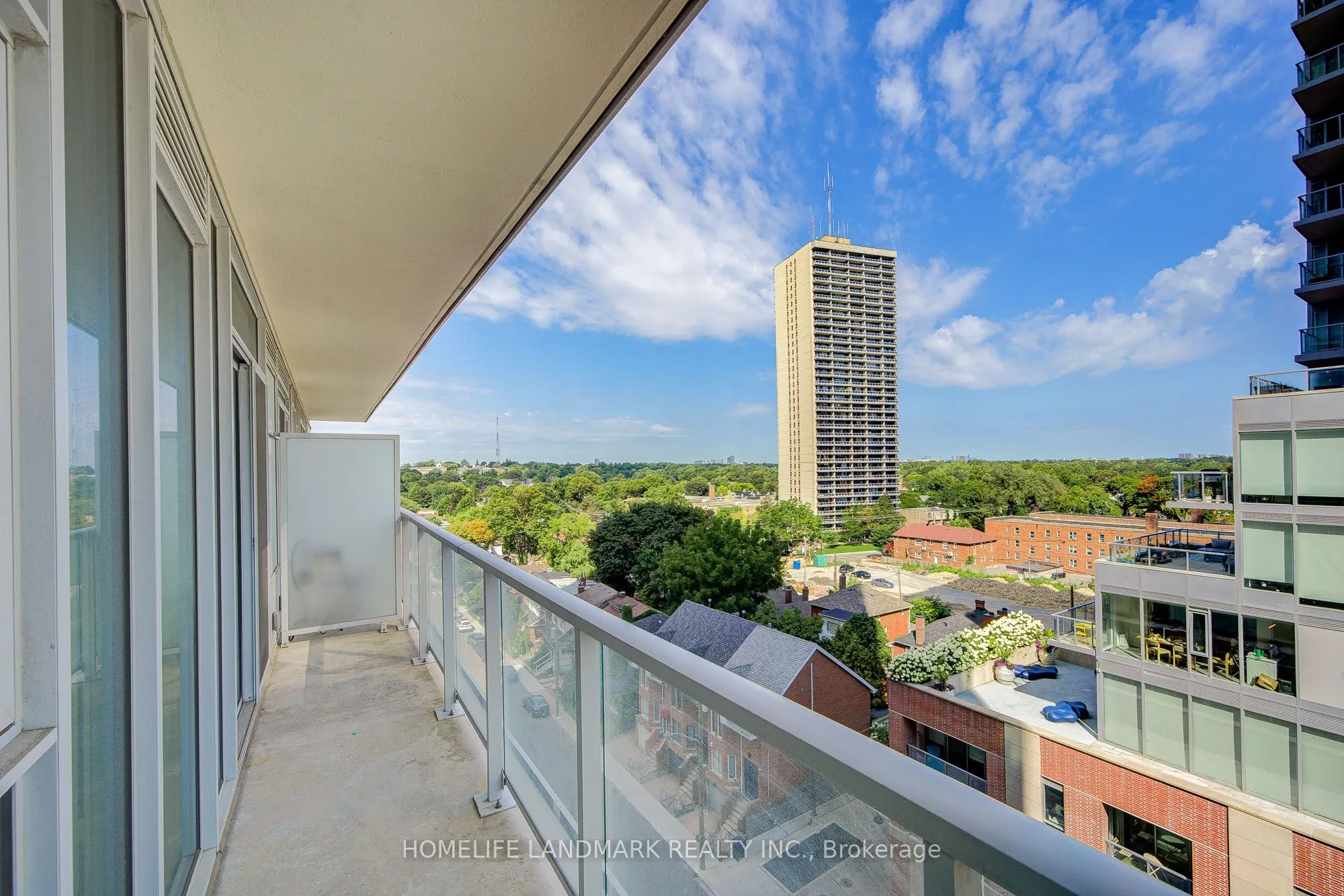 33 Helendale Avenue #601