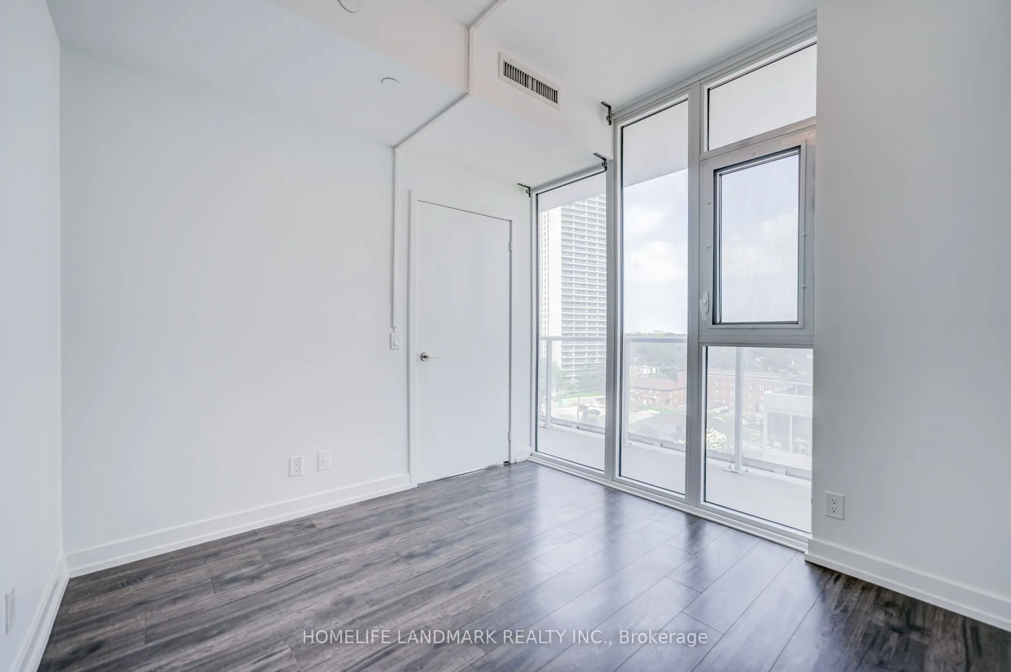 33 Helendale Avenue #601