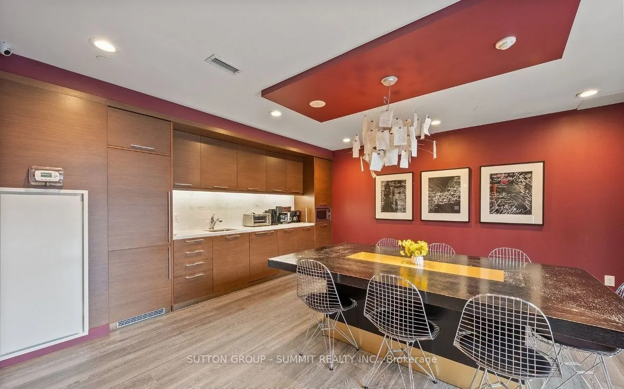105 George Street #1510