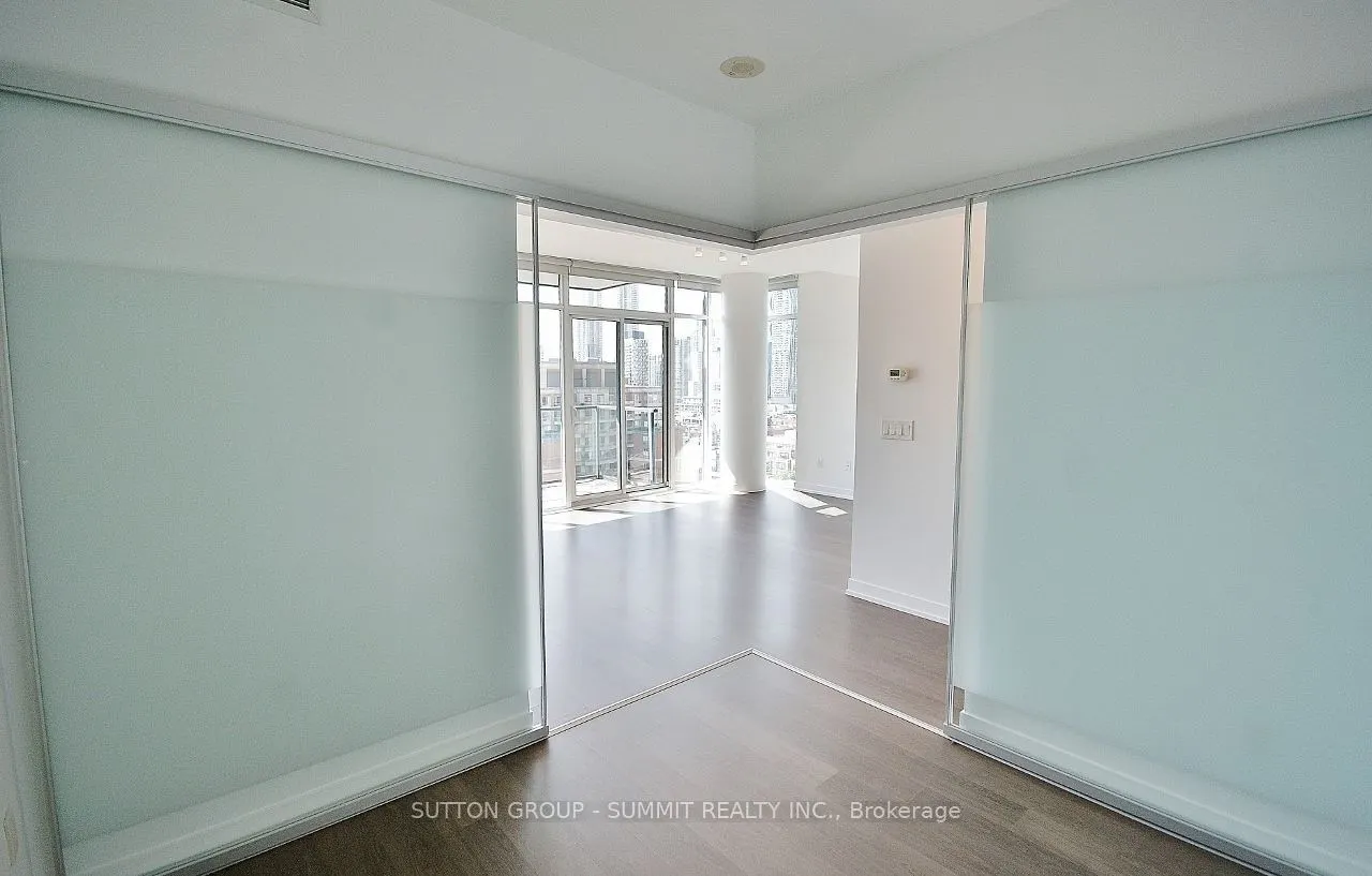 105 George Street #1510