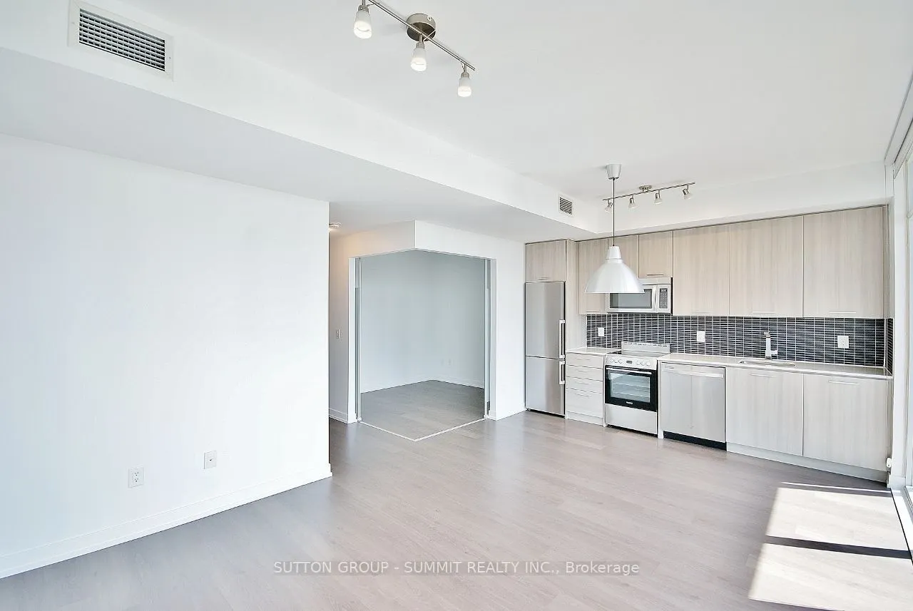 105 George Street #1510