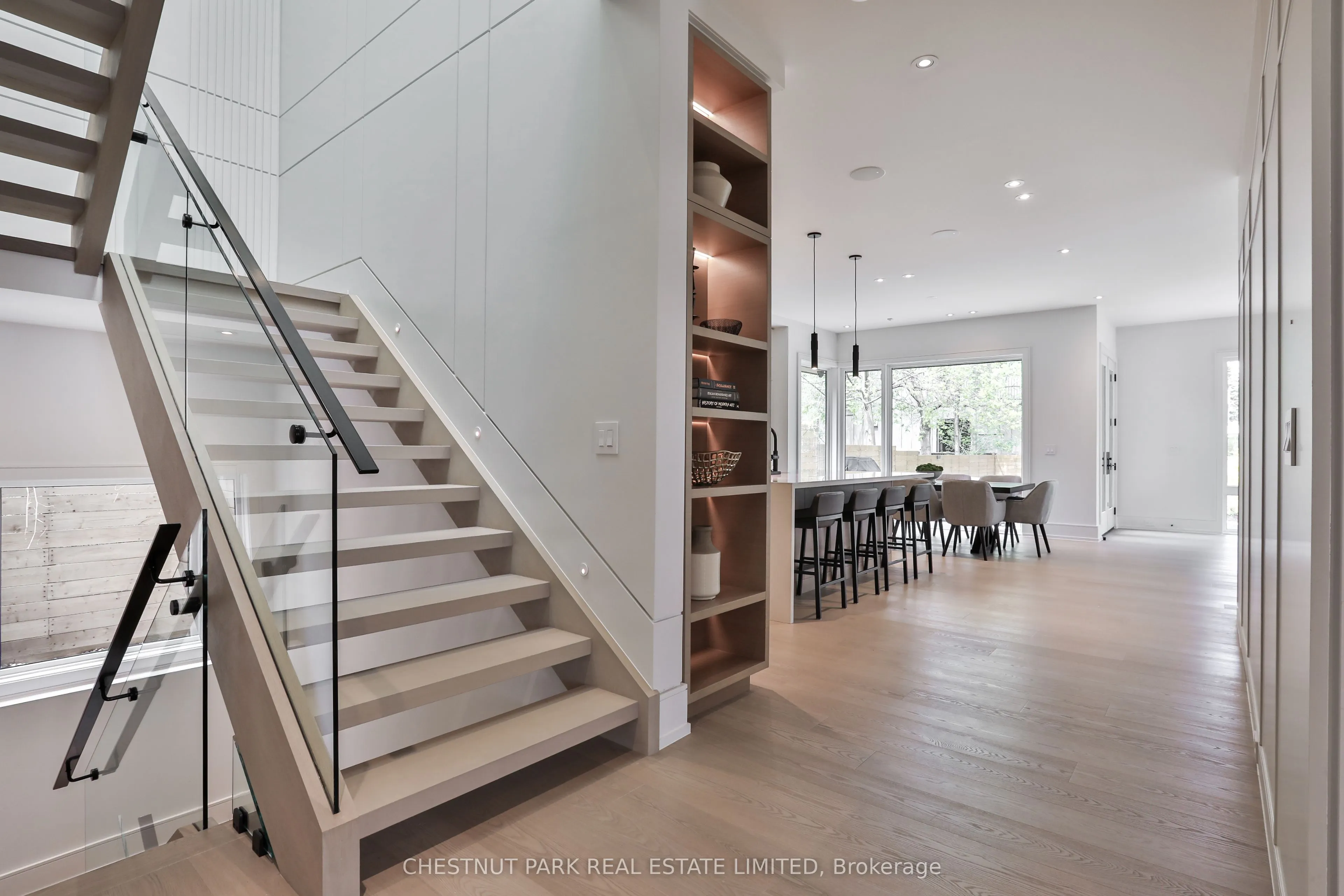 2 Marchwood Drive