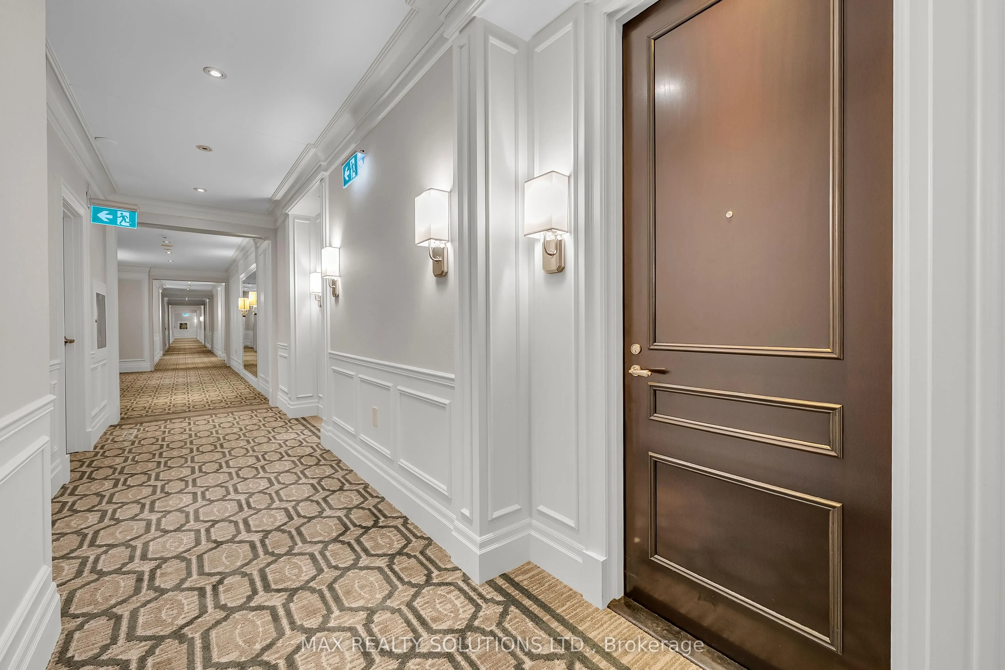 20 Burkebrook Place #319