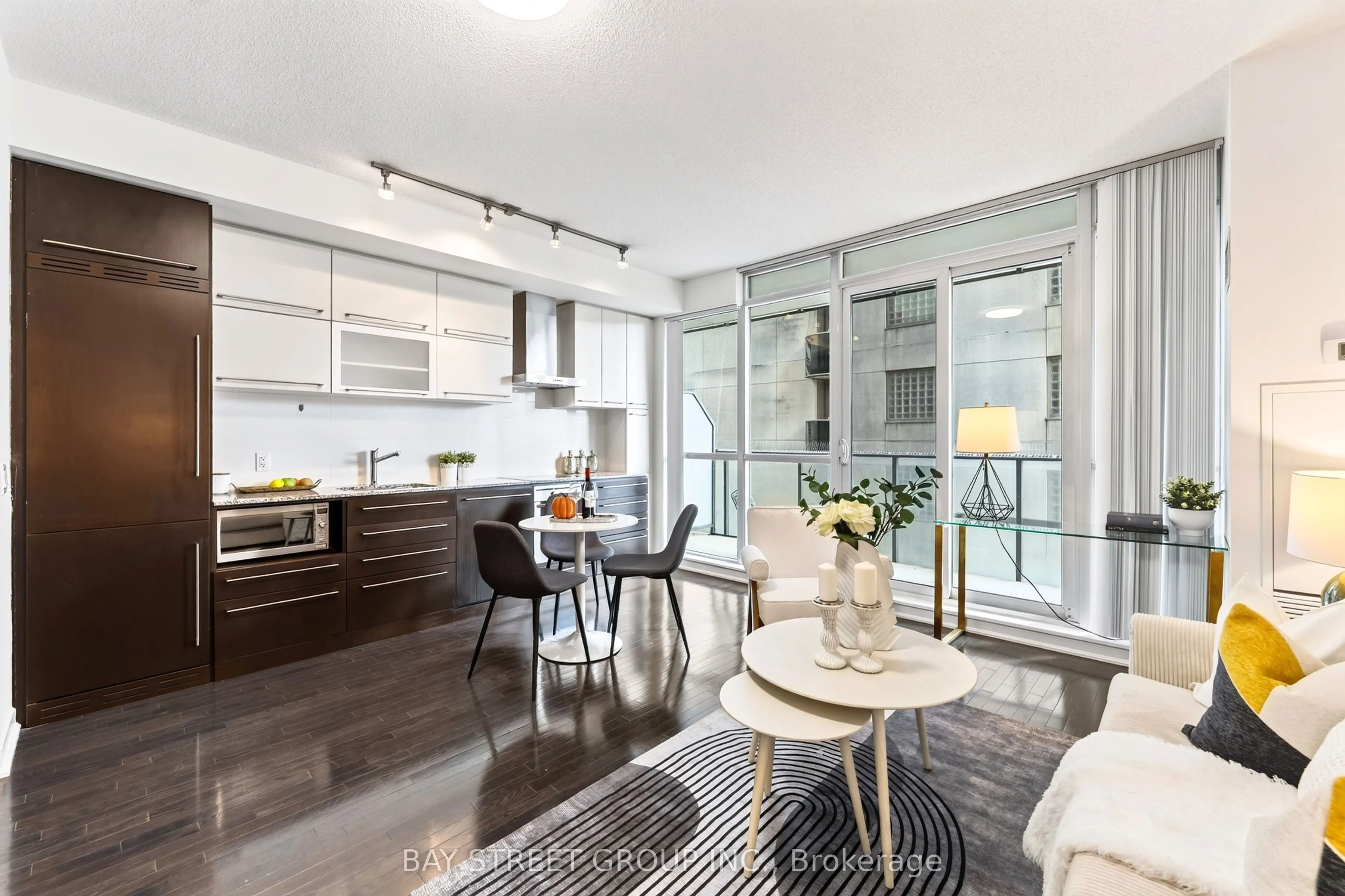 770 Bay Street #709