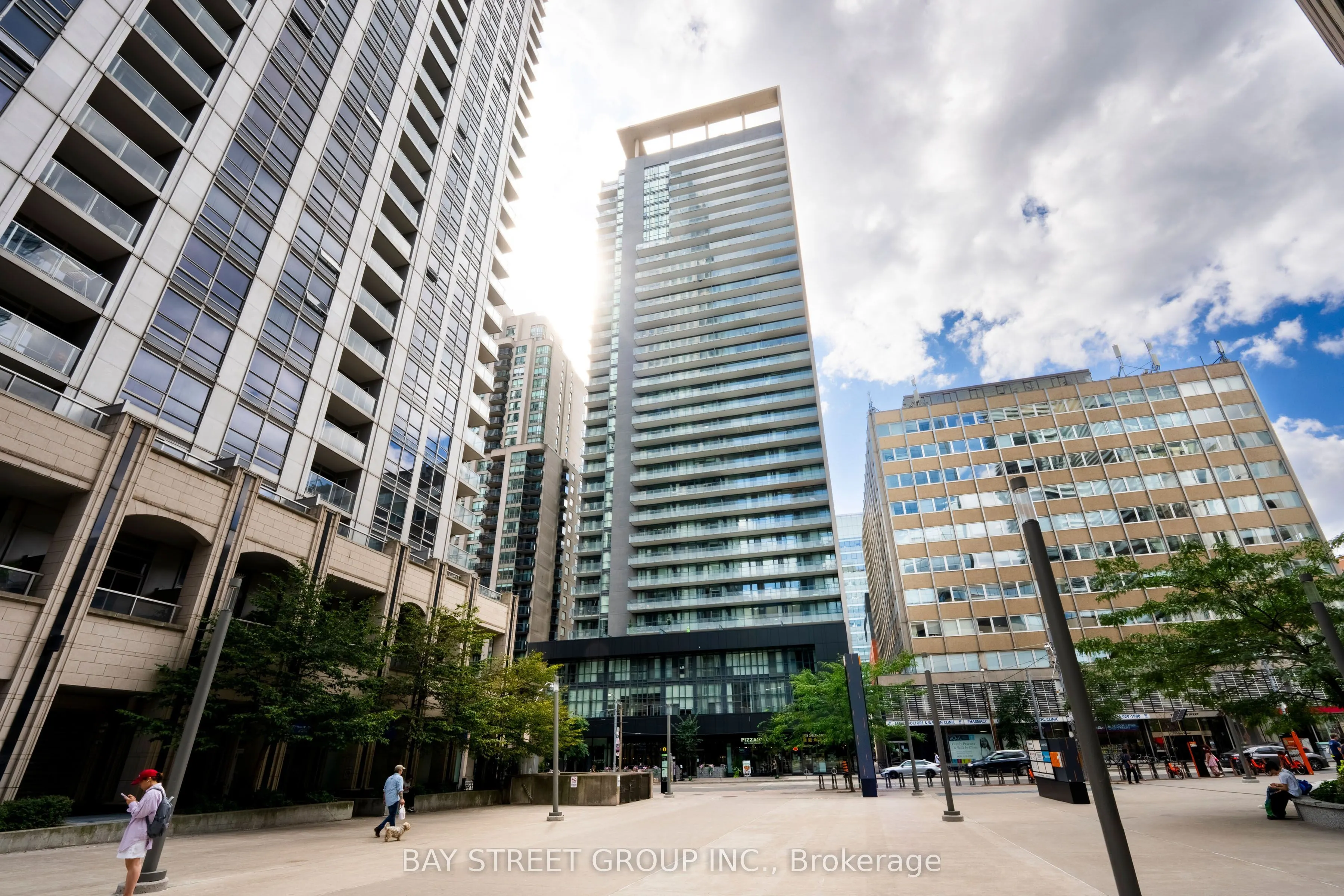 770 Bay Street #709