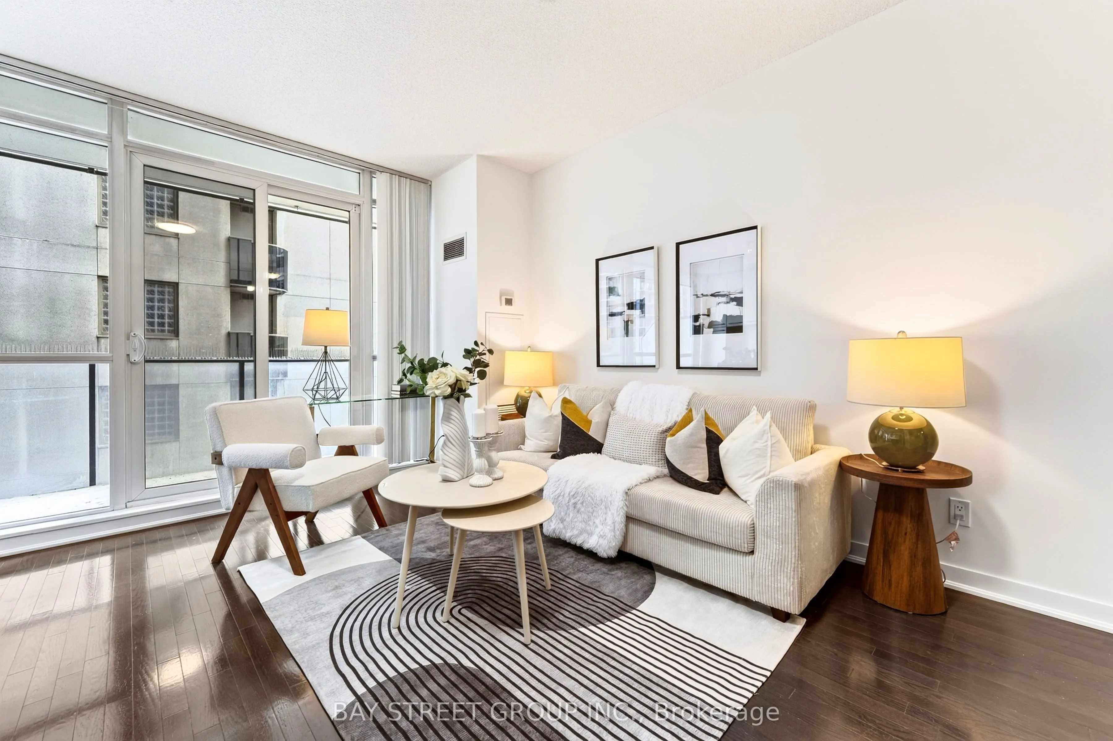 770 Bay Street #709