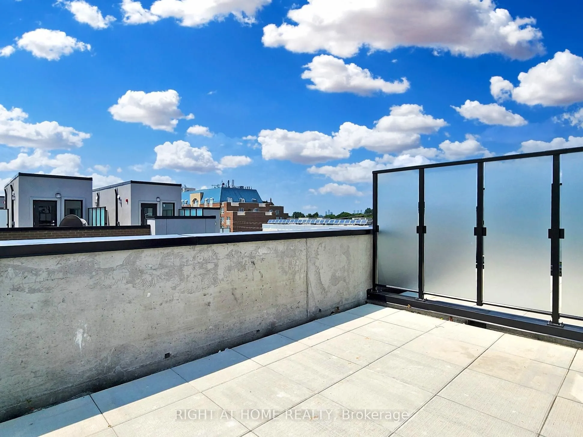 851 Sheppard Avenue W #30