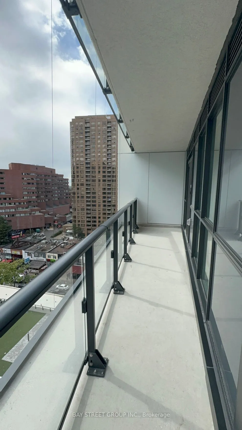 4955 Yonge Street #1006