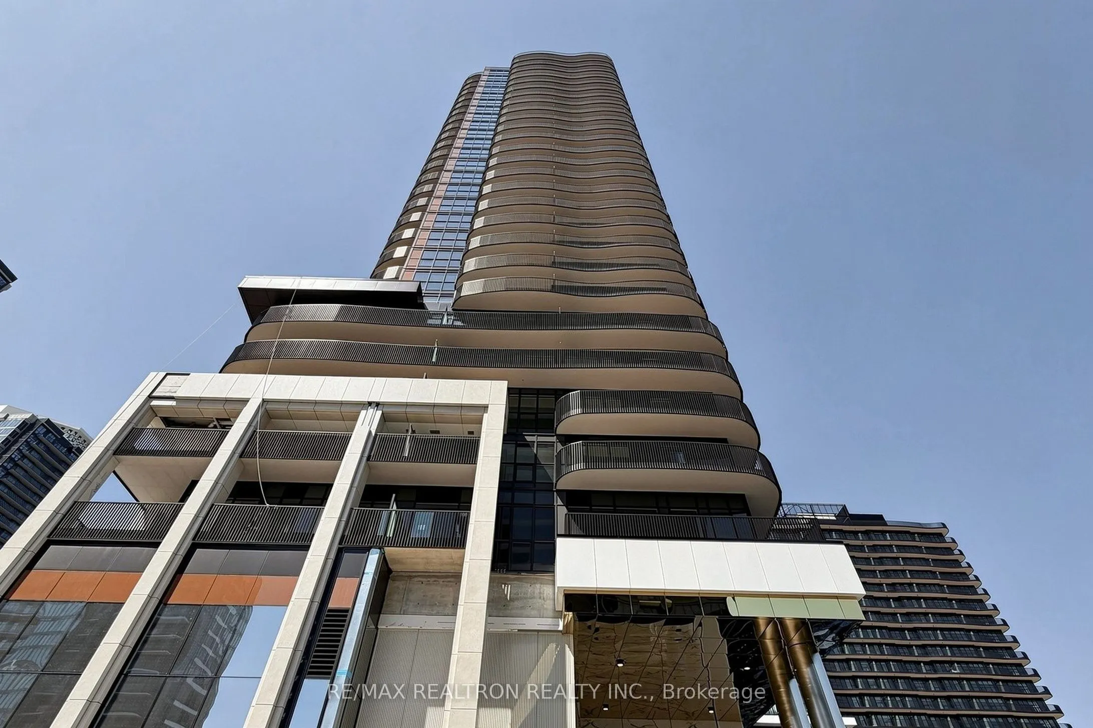 68 Esther Shiner Boulevard #1102