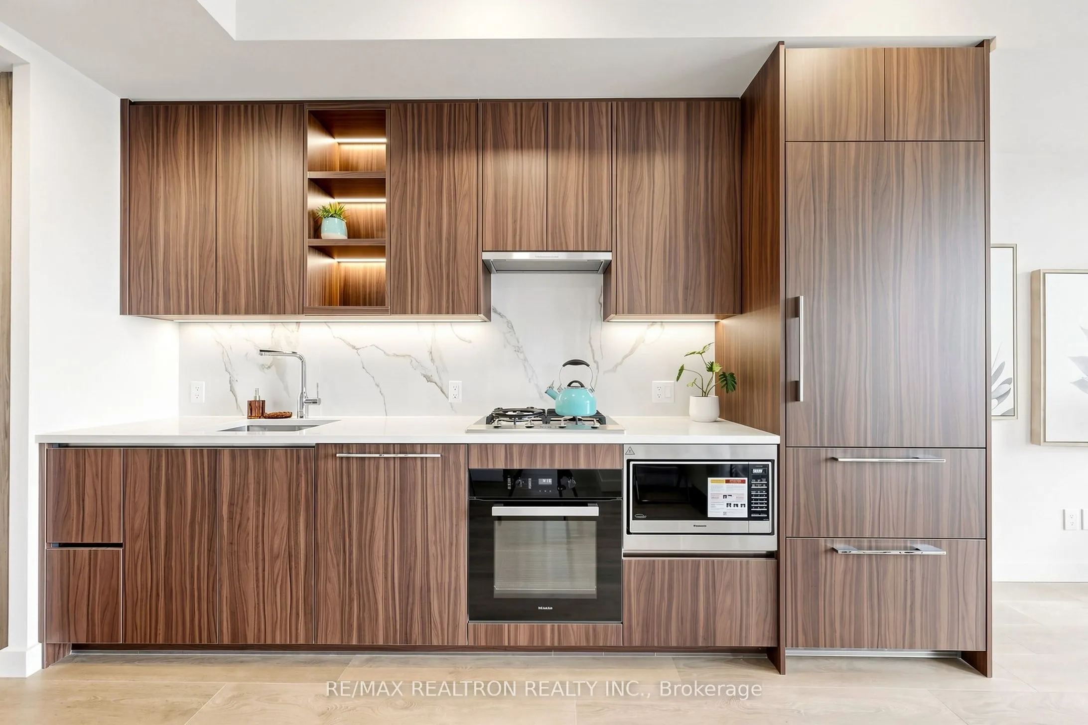 68 Esther Shiner Boulevard #1102