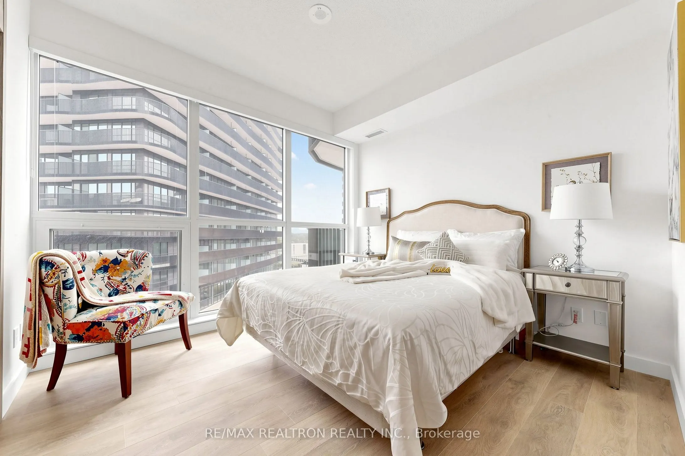 68 Esther Shiner Boulevard #1102
