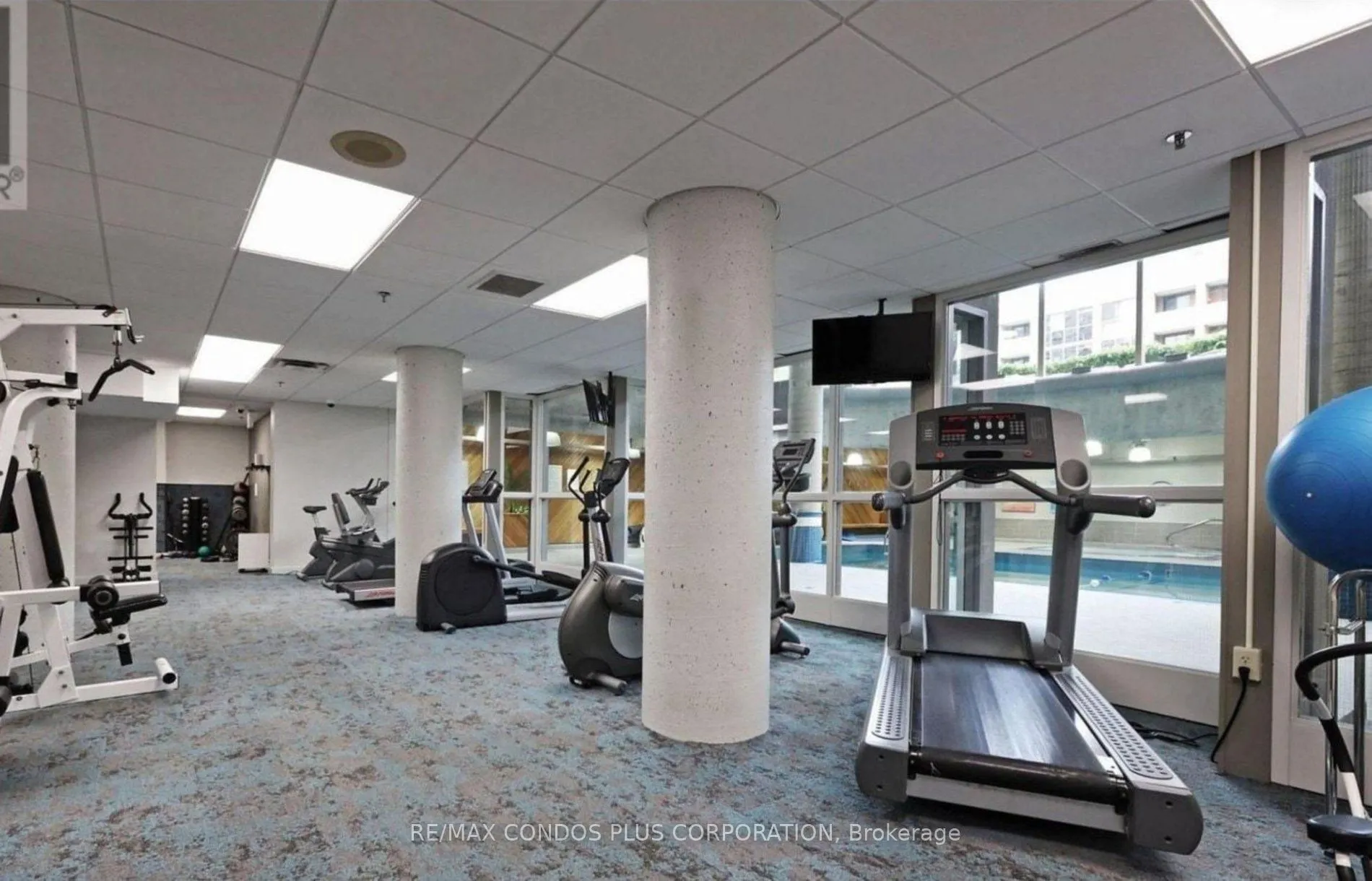 15 Maitland Place #204