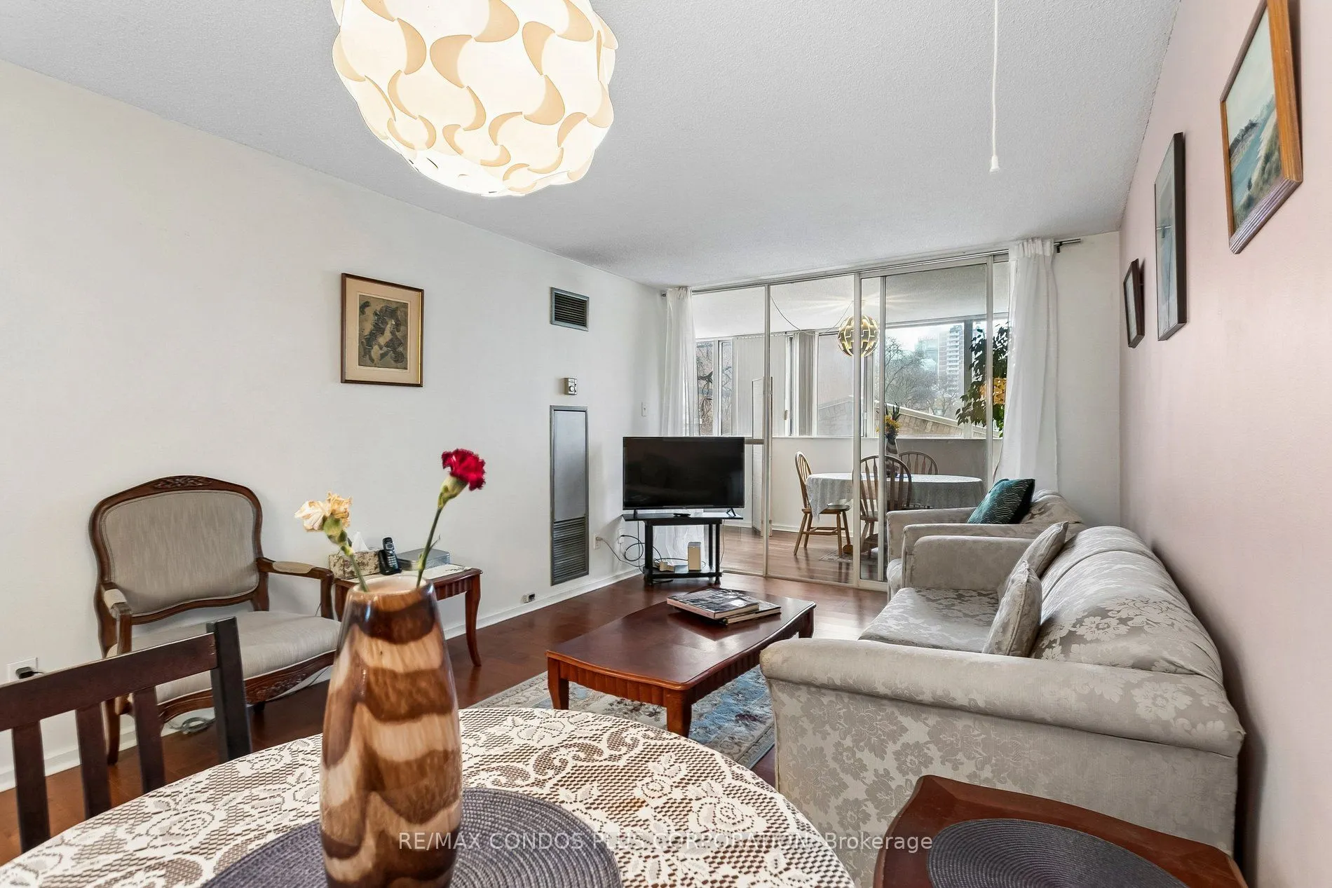 15 Maitland Place #204