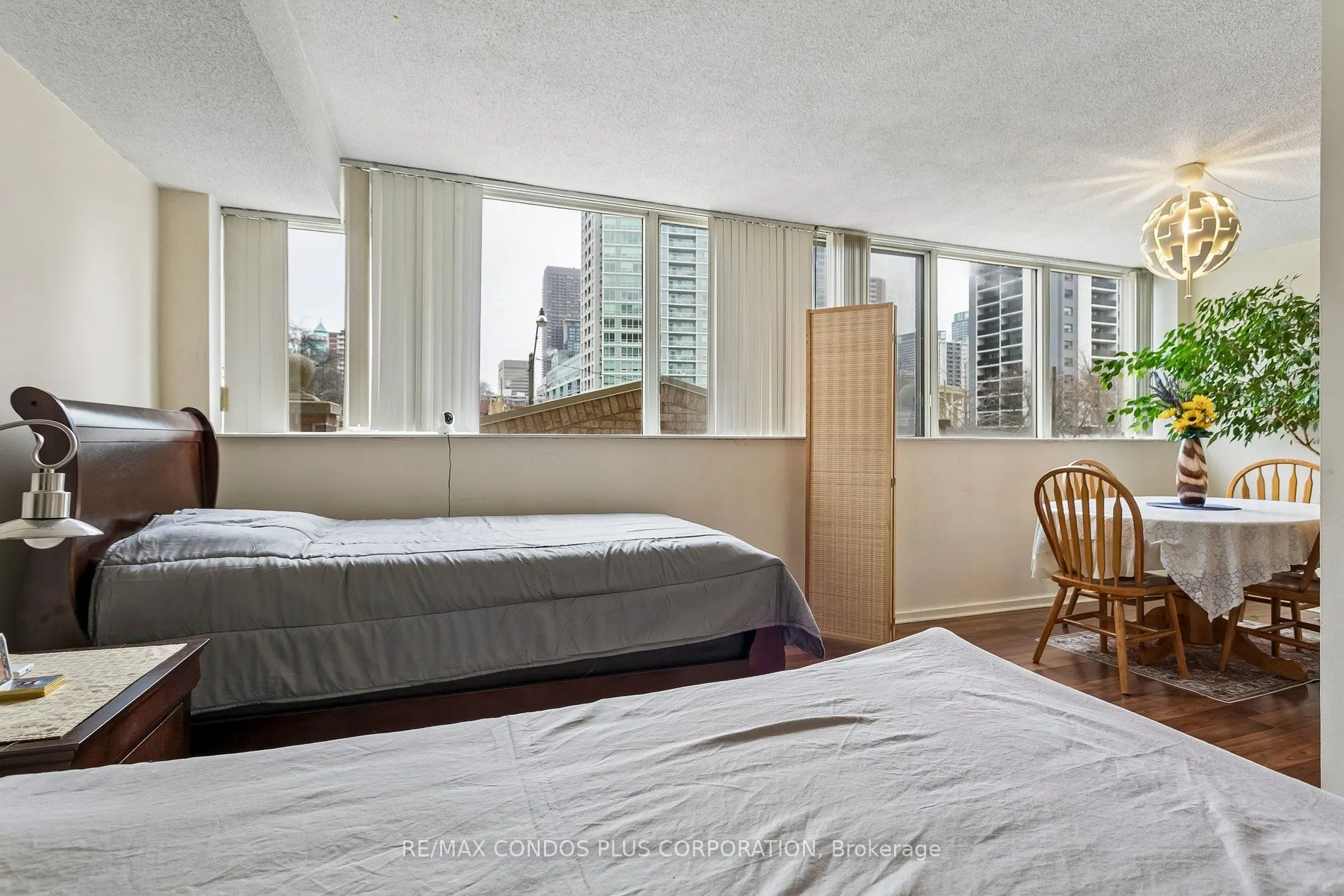 15 Maitland Place #204