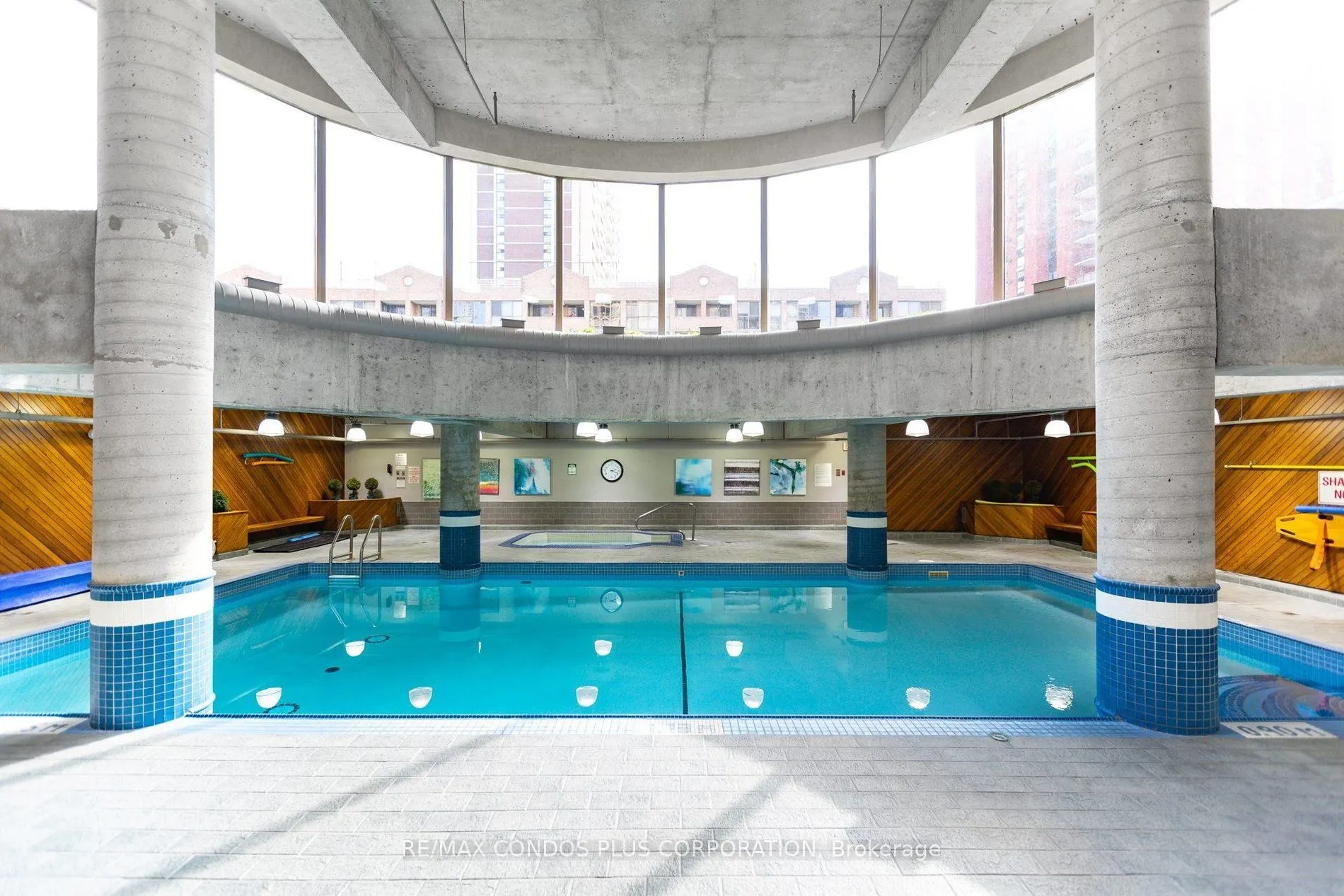 15 Maitland Place #204