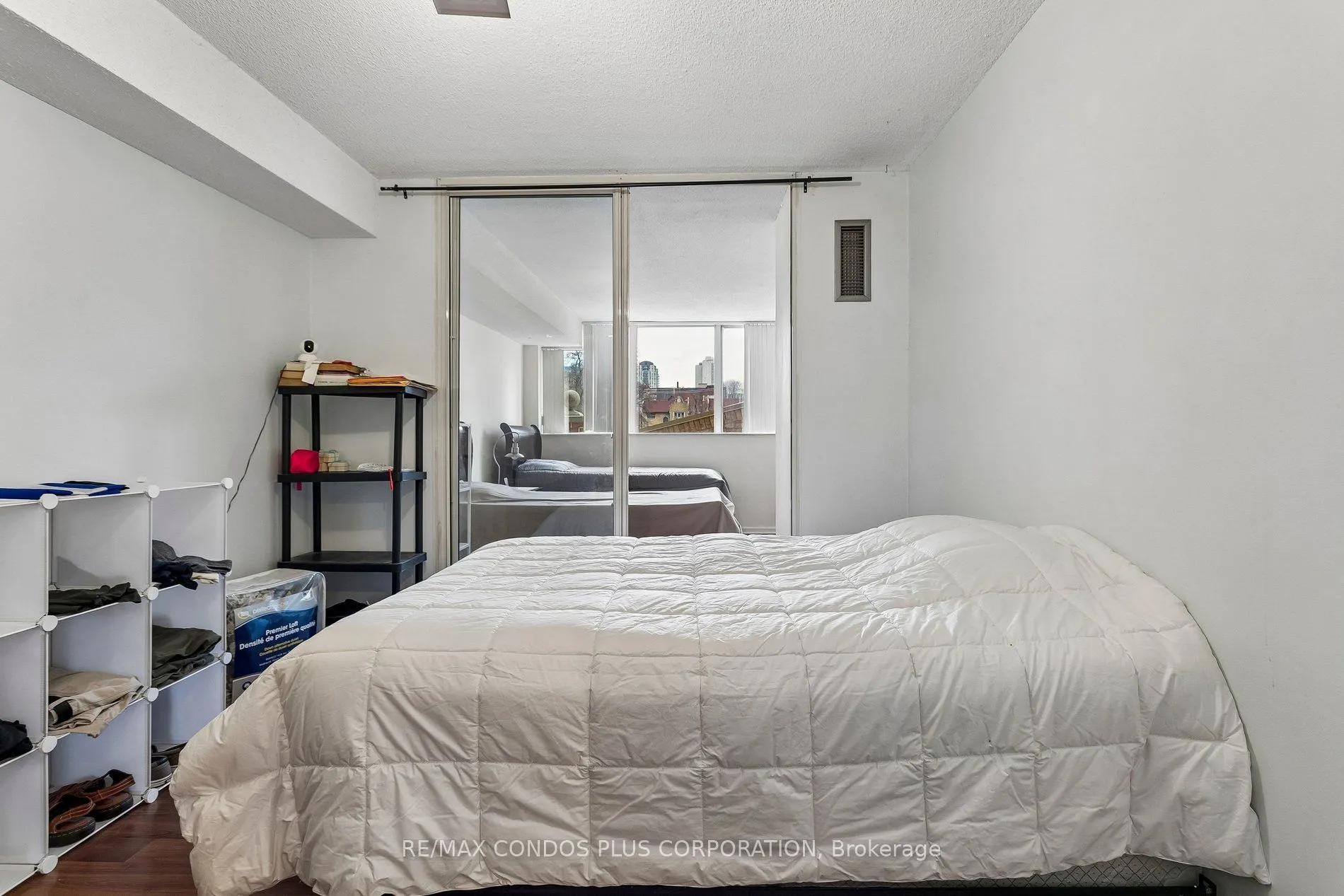 15 Maitland Place #204