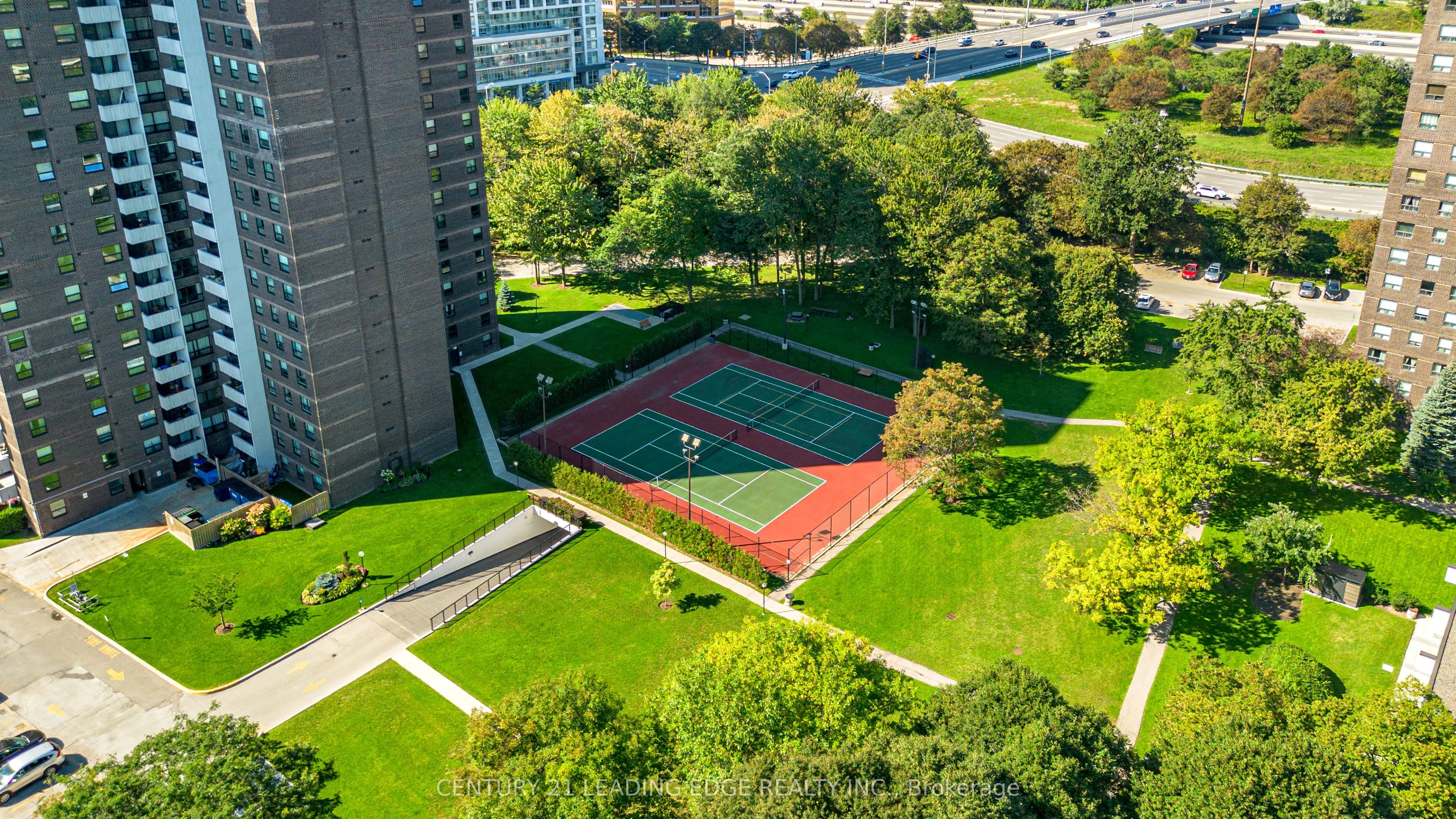 5 Old Sheppard Avenue #508