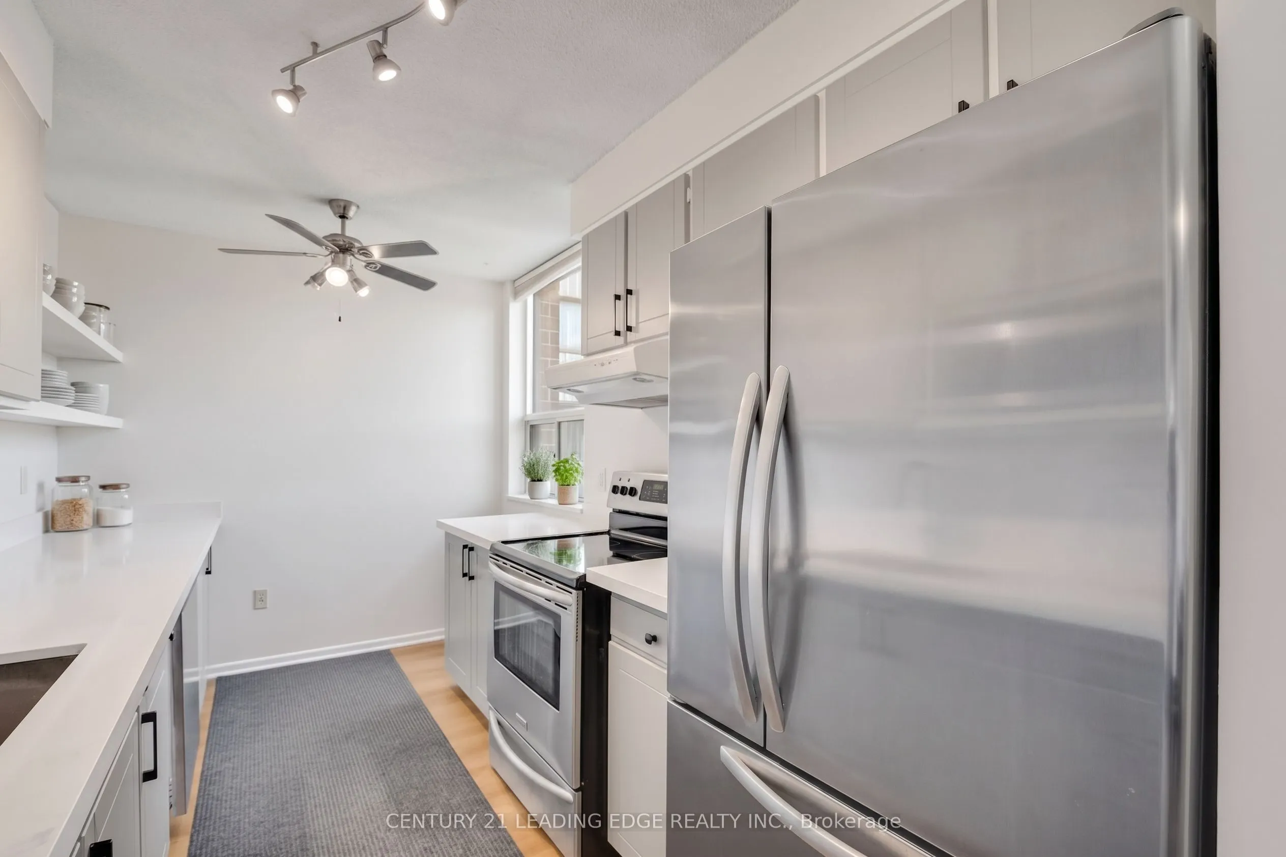 5 Old Sheppard Avenue #508