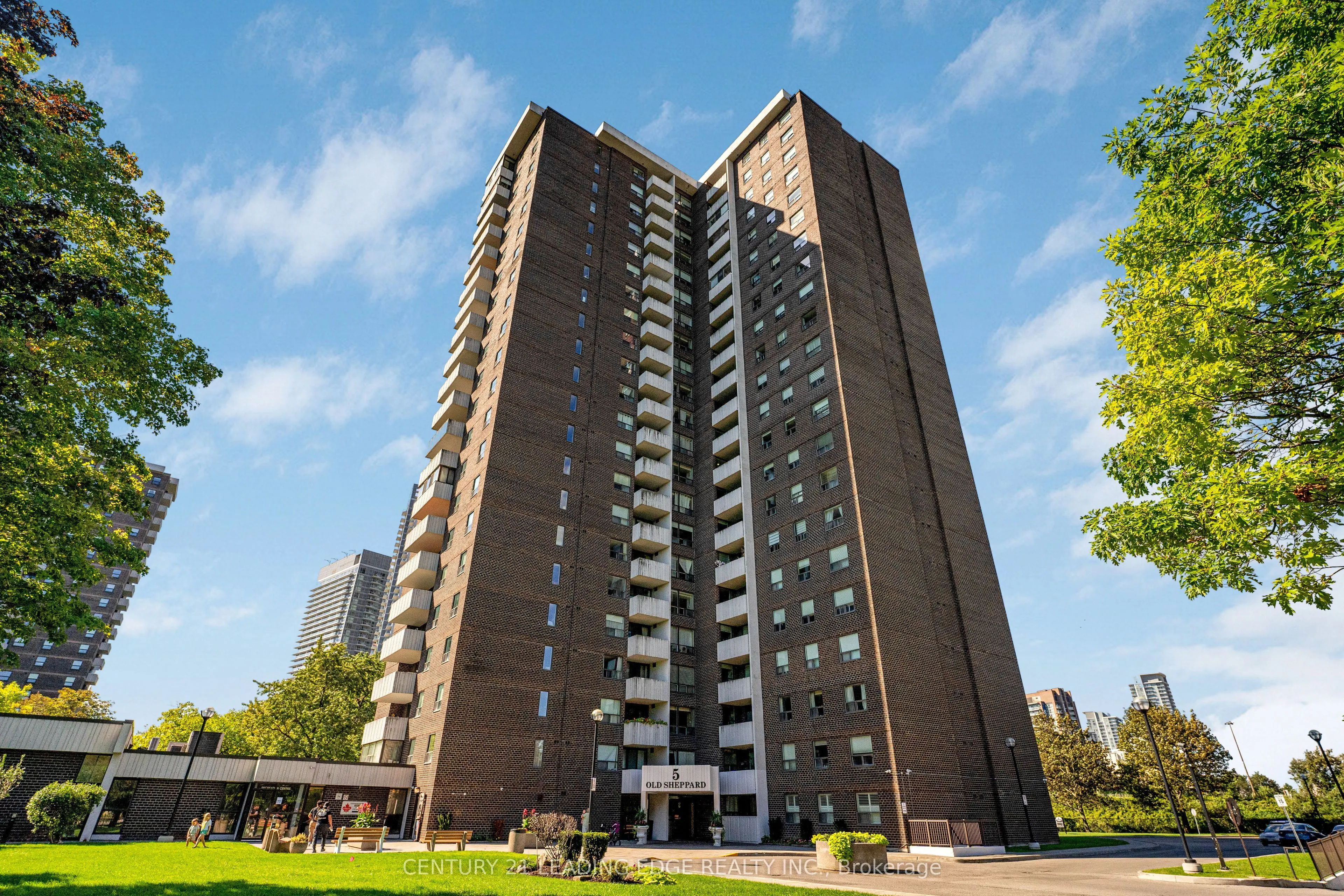 5 Old Sheppard Avenue #508