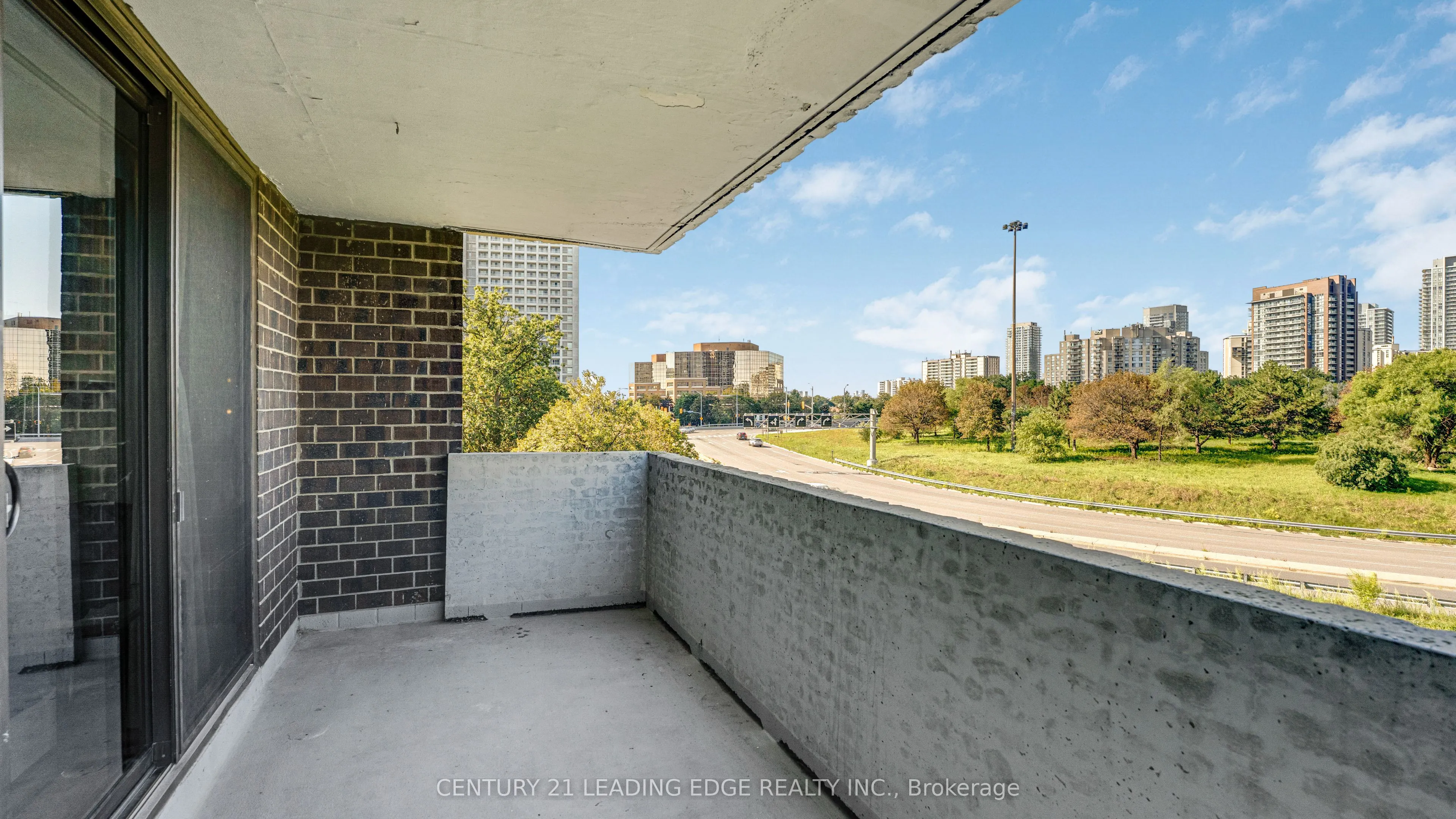 5 Old Sheppard Avenue #508