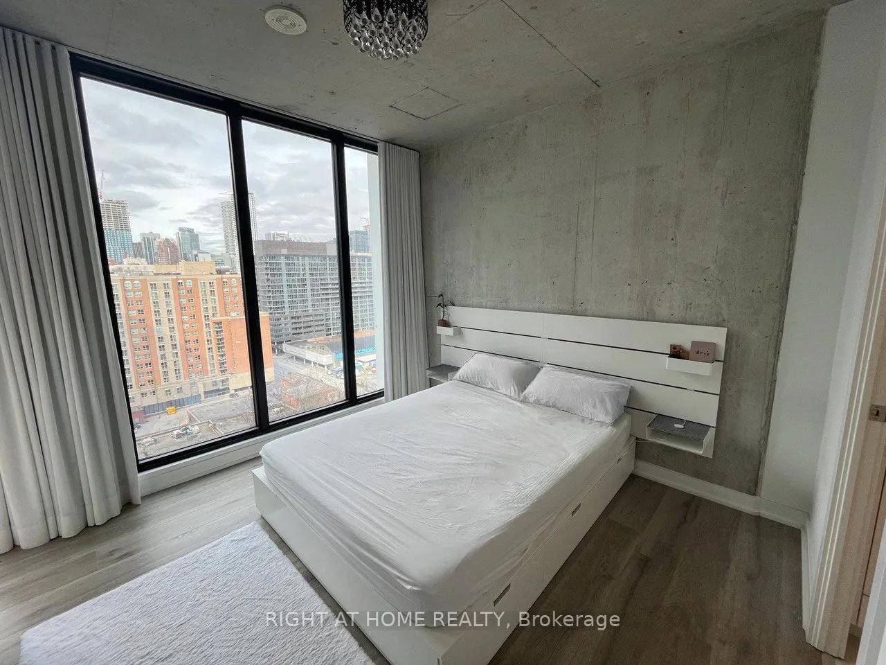 55 Ontario Street #1308