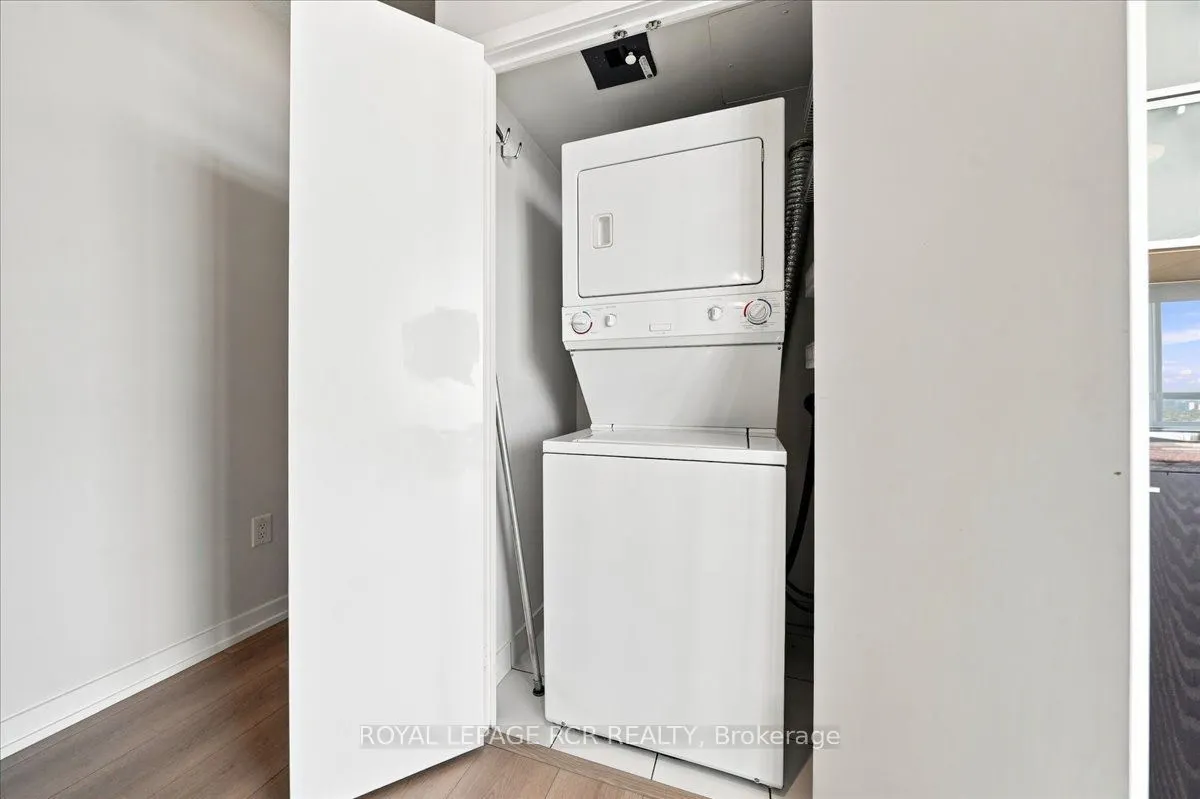 25 Capreol Court #3807