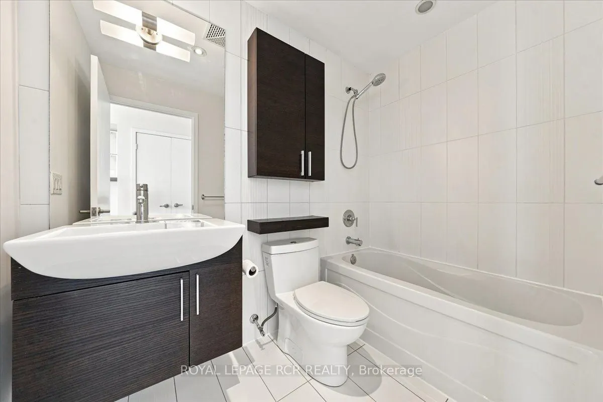 25 Capreol Court #3807