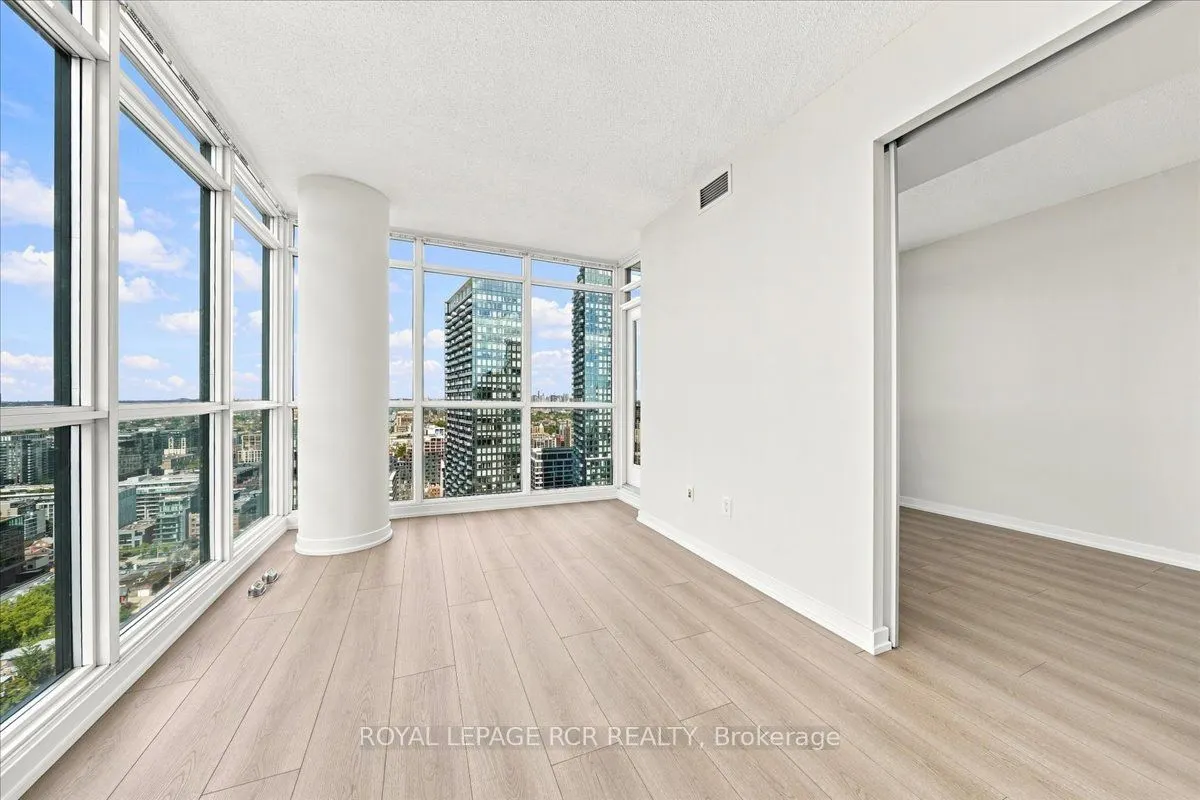 25 Capreol Court #3807