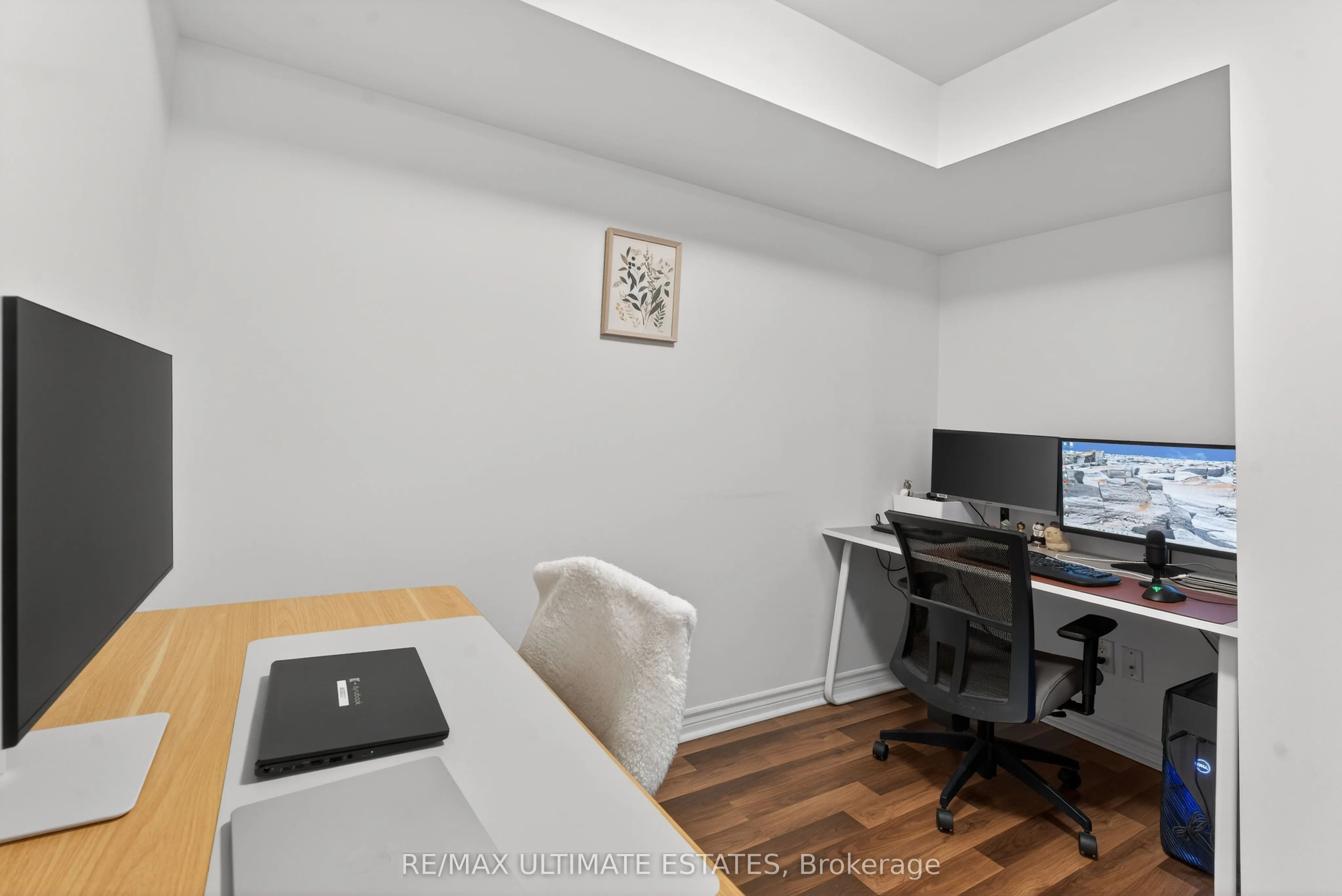 19 Grand Trunk Crescent #2205