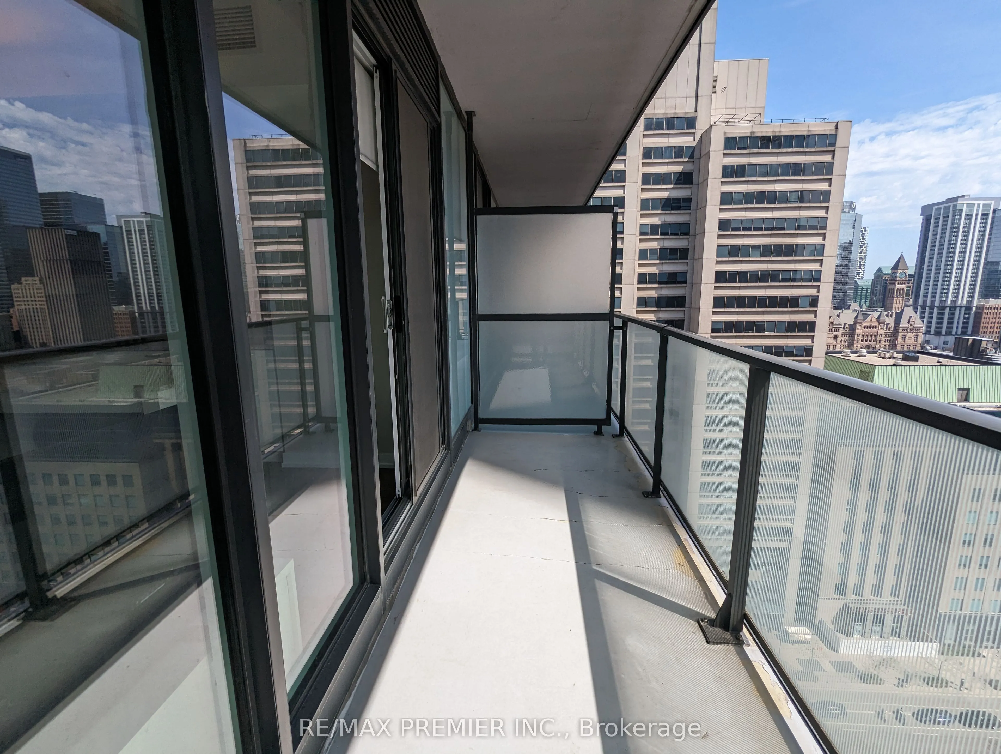 426 University Avenue #1907