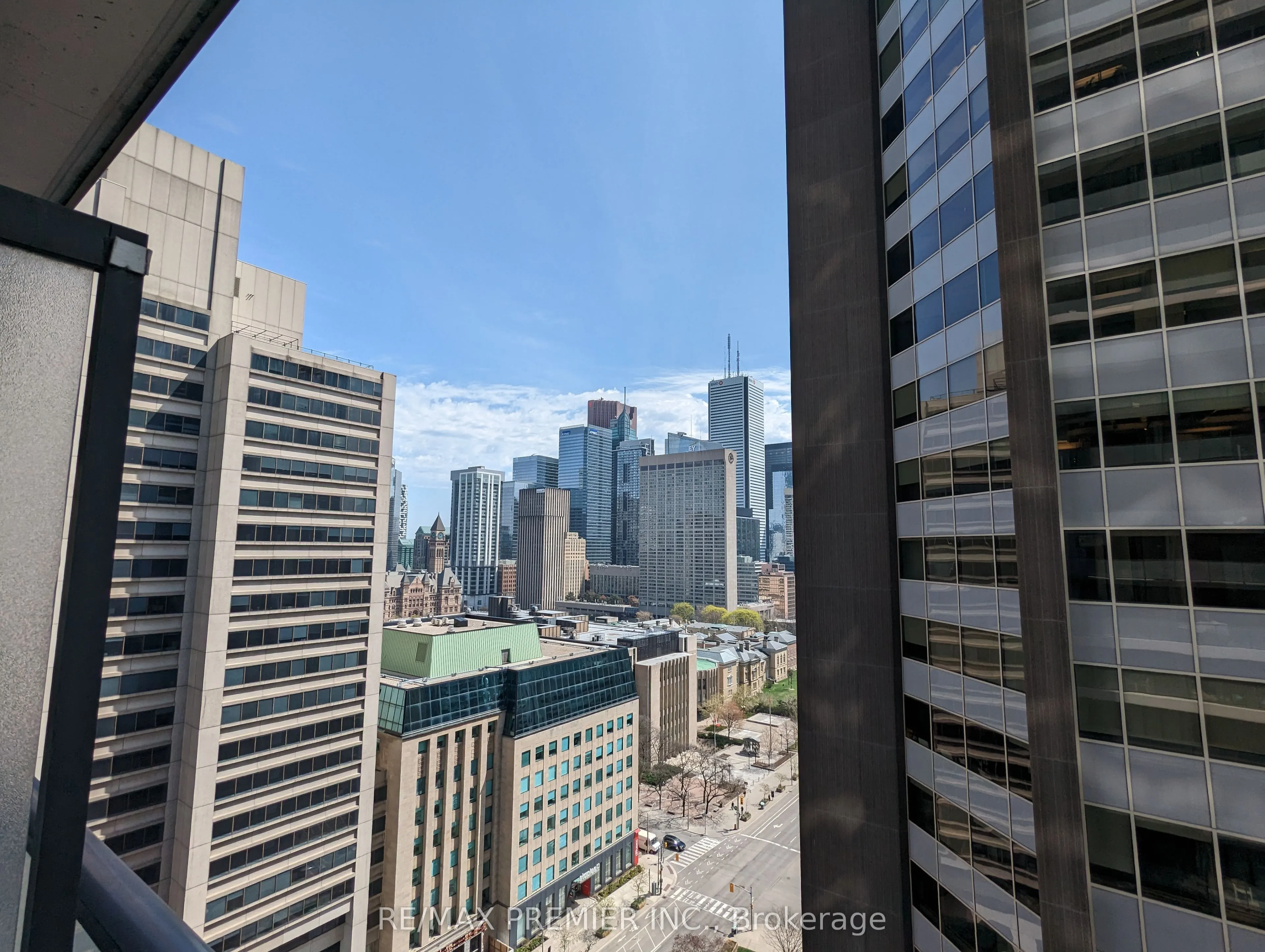426 University Avenue #1907