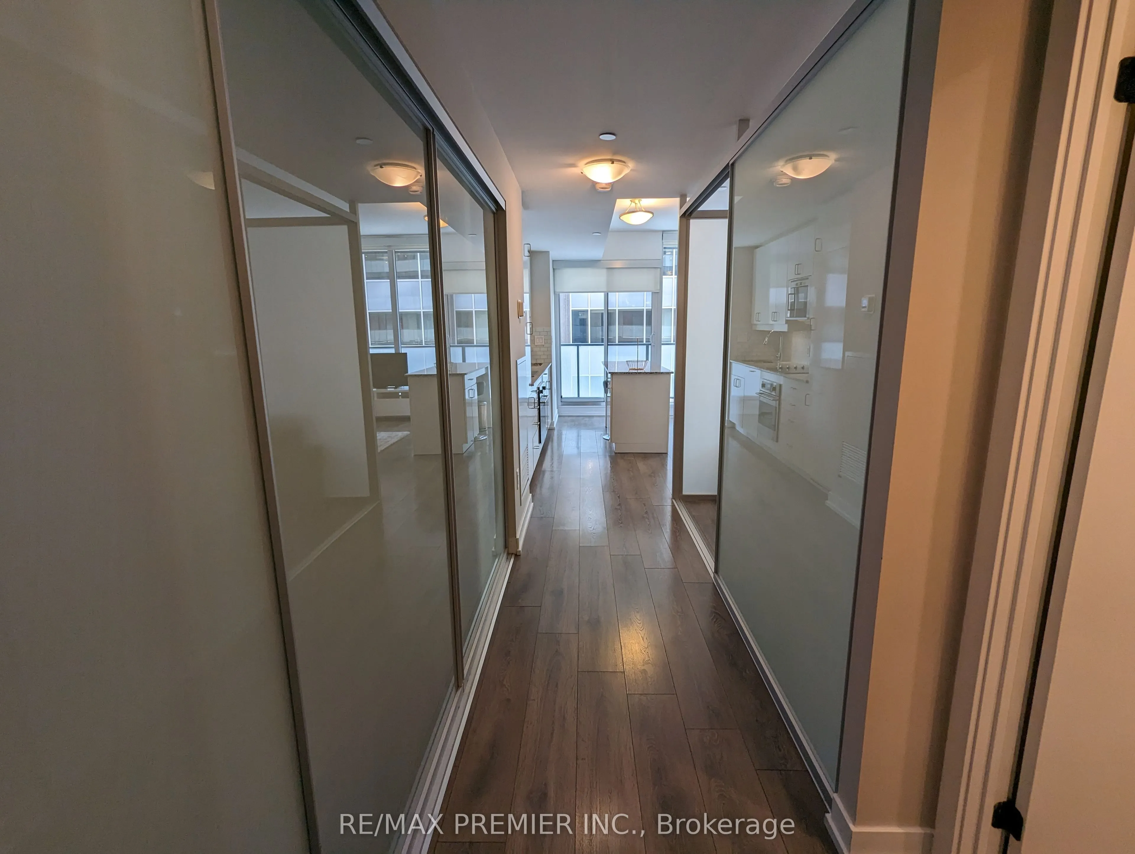 426 University Avenue #1907