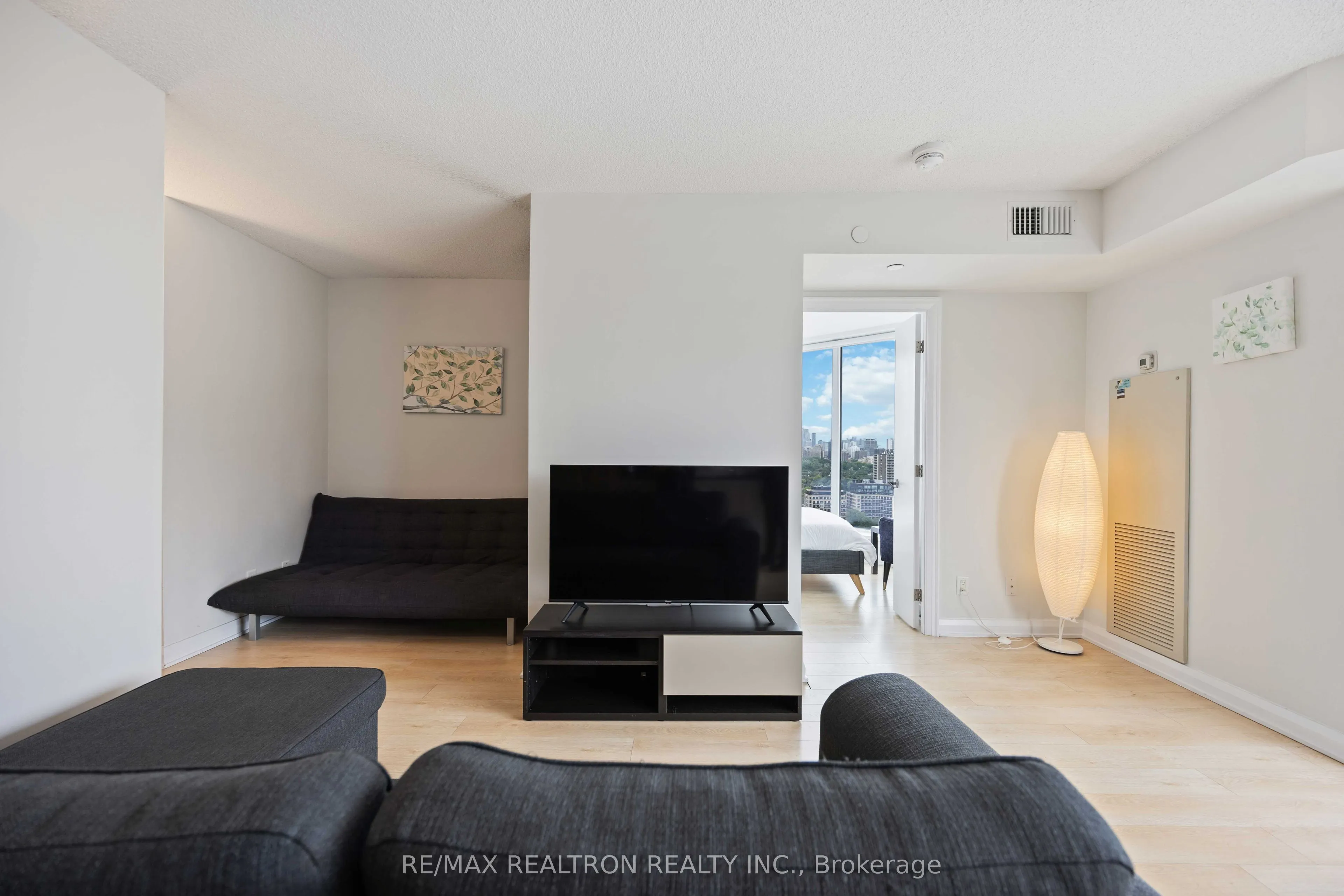 155 Yorkville Avenue #2604