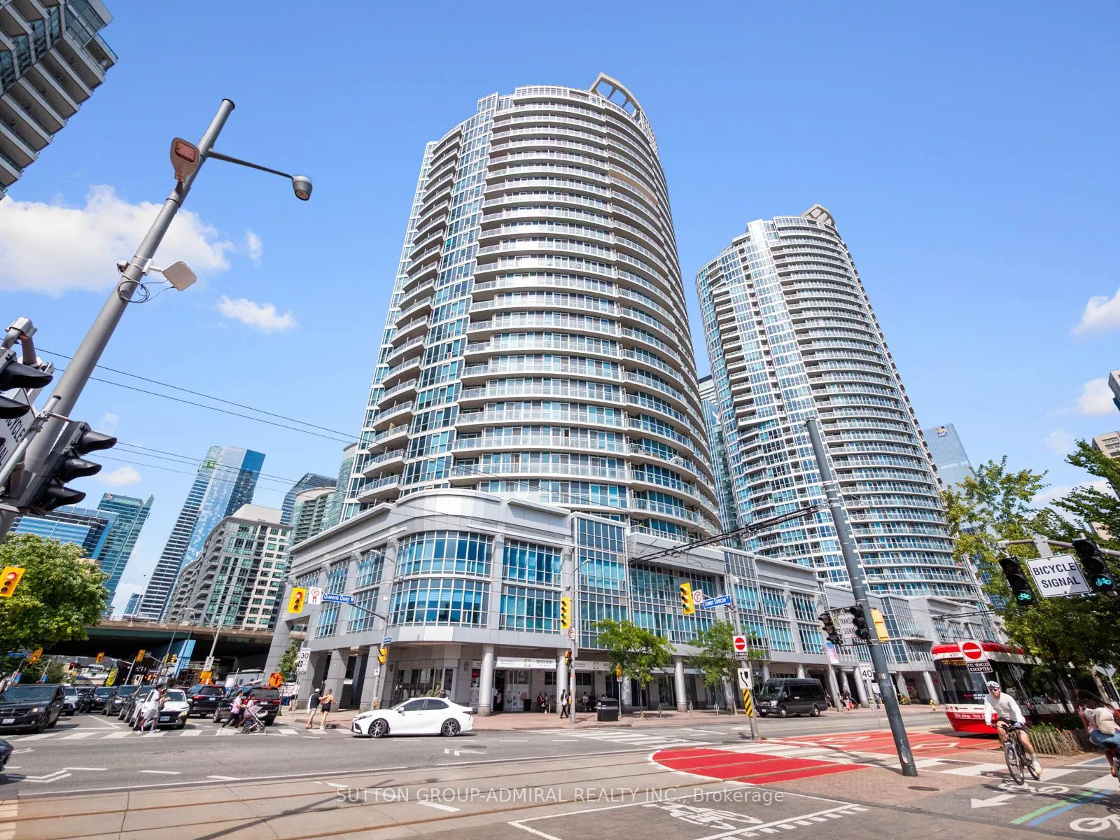 218 Queens Quay Boulevard W #2103
