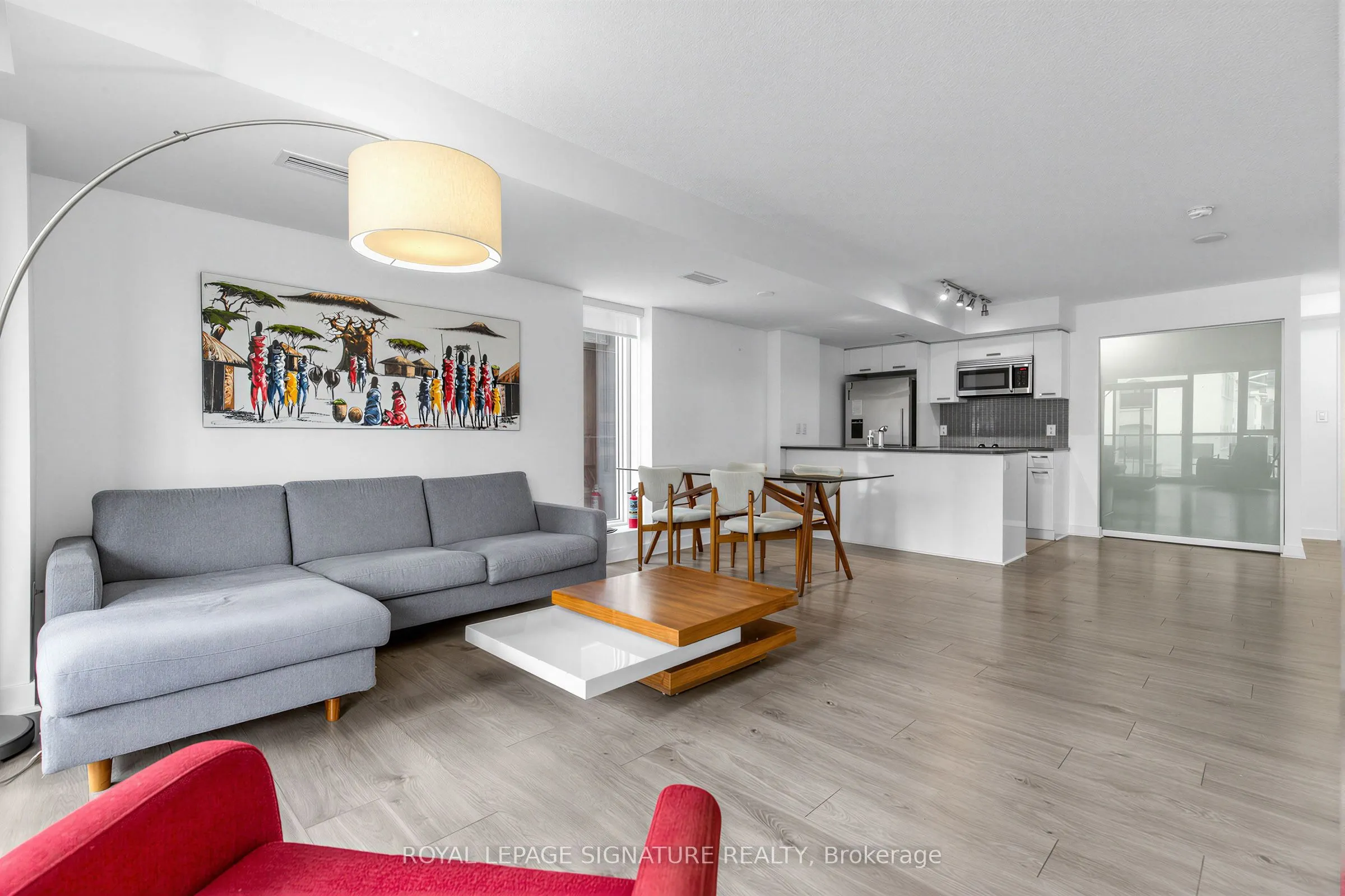 295 Adelaide Street W #414
