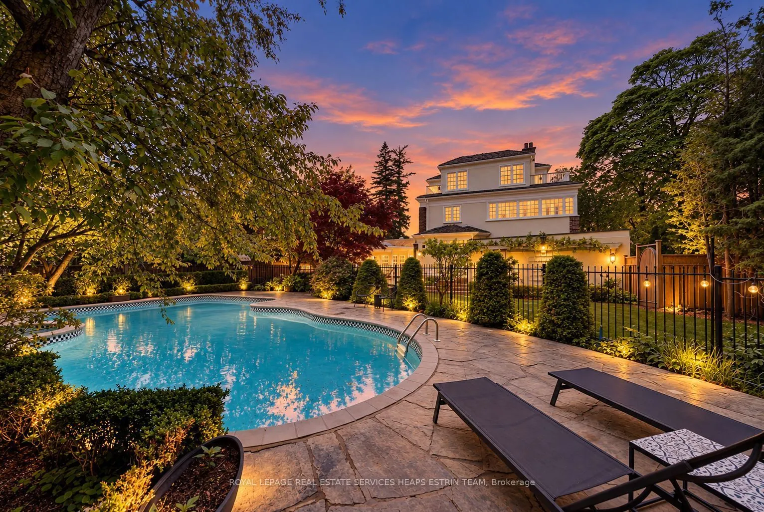 25 Strathgowan Crescent