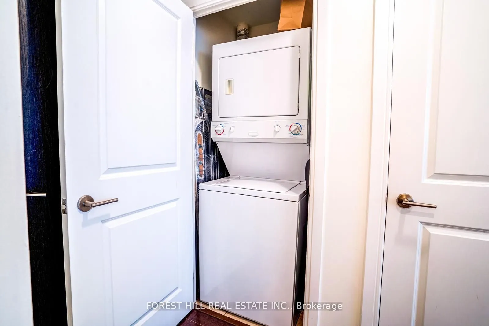 21 Scollard Street #103