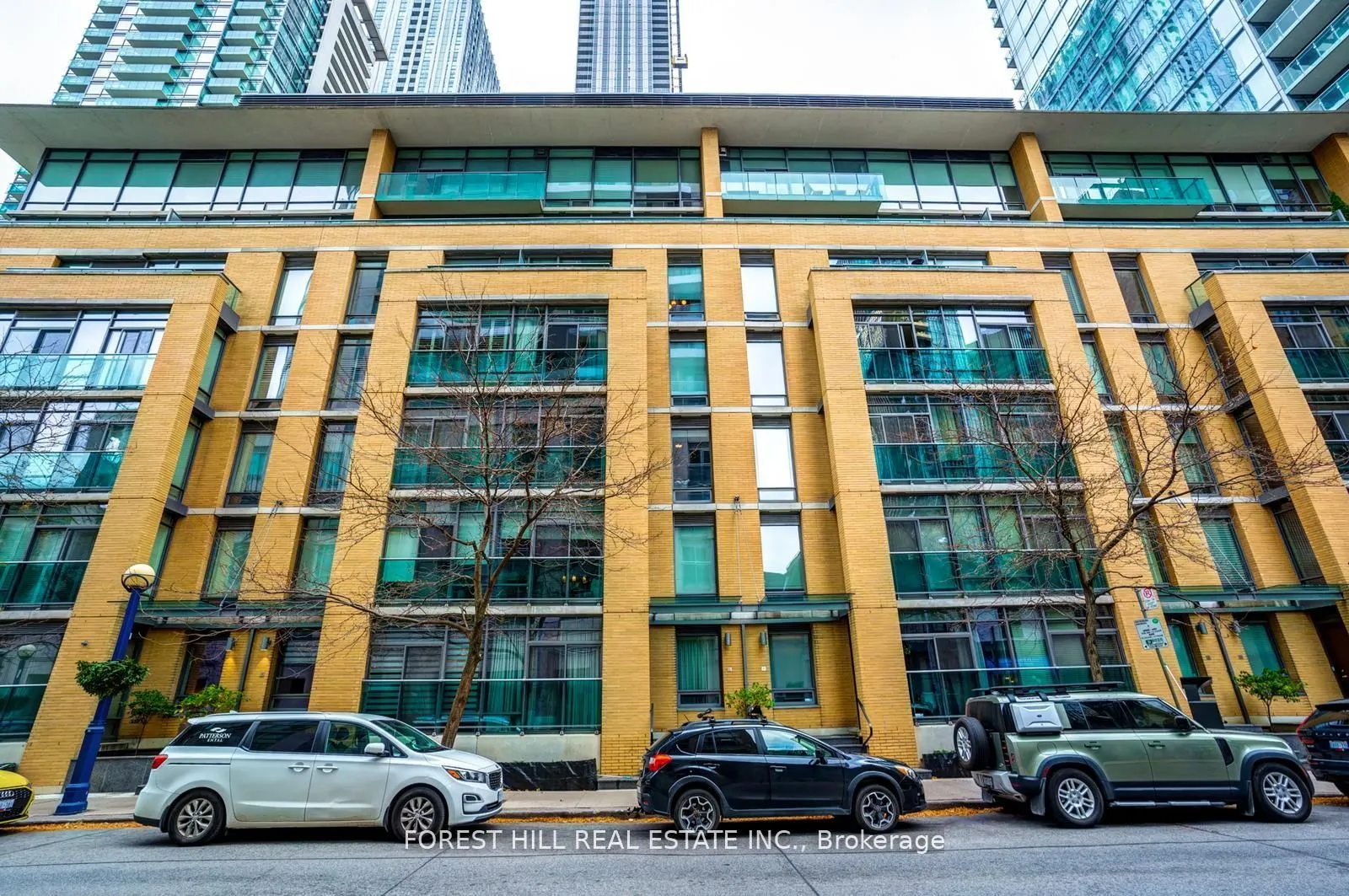 21 Scollard Street #103