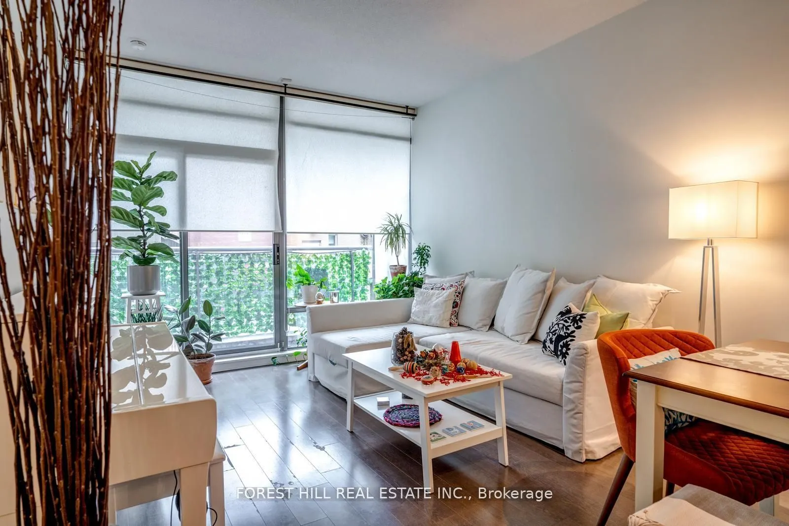 21 Scollard Street #103