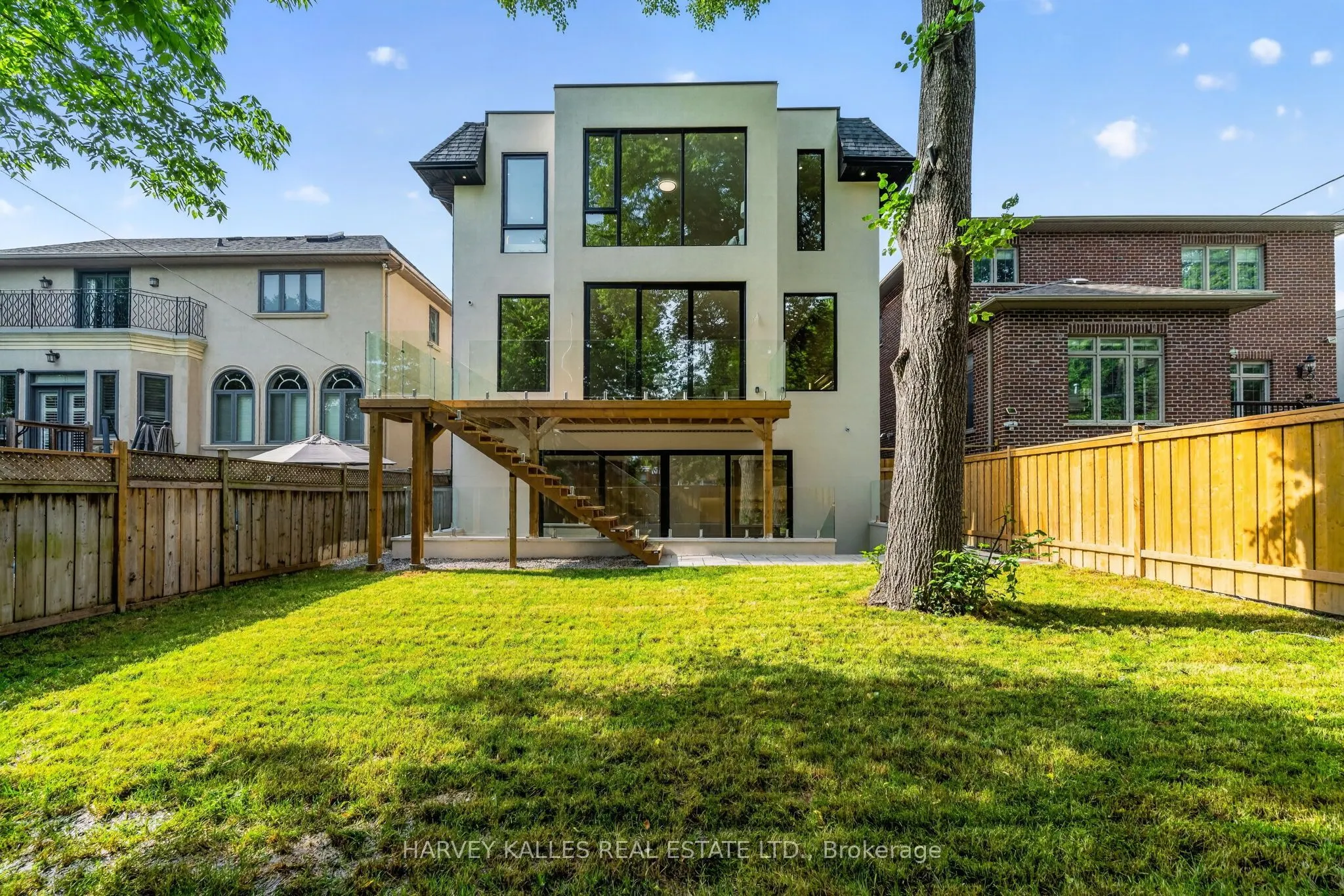 451 Cranbrooke Avenue
